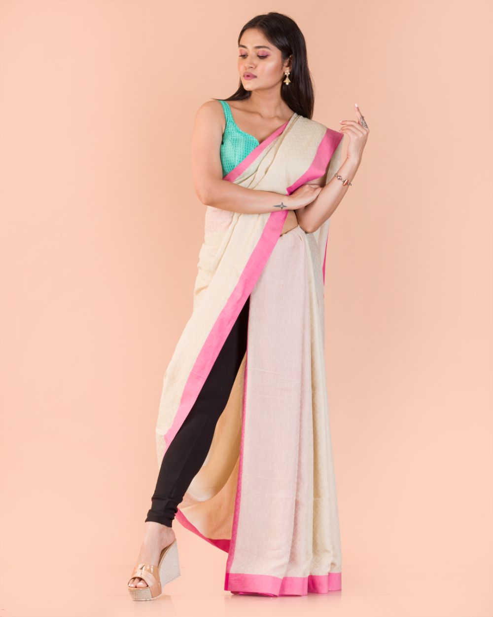 Cream pink handwoven bengal cotton saree