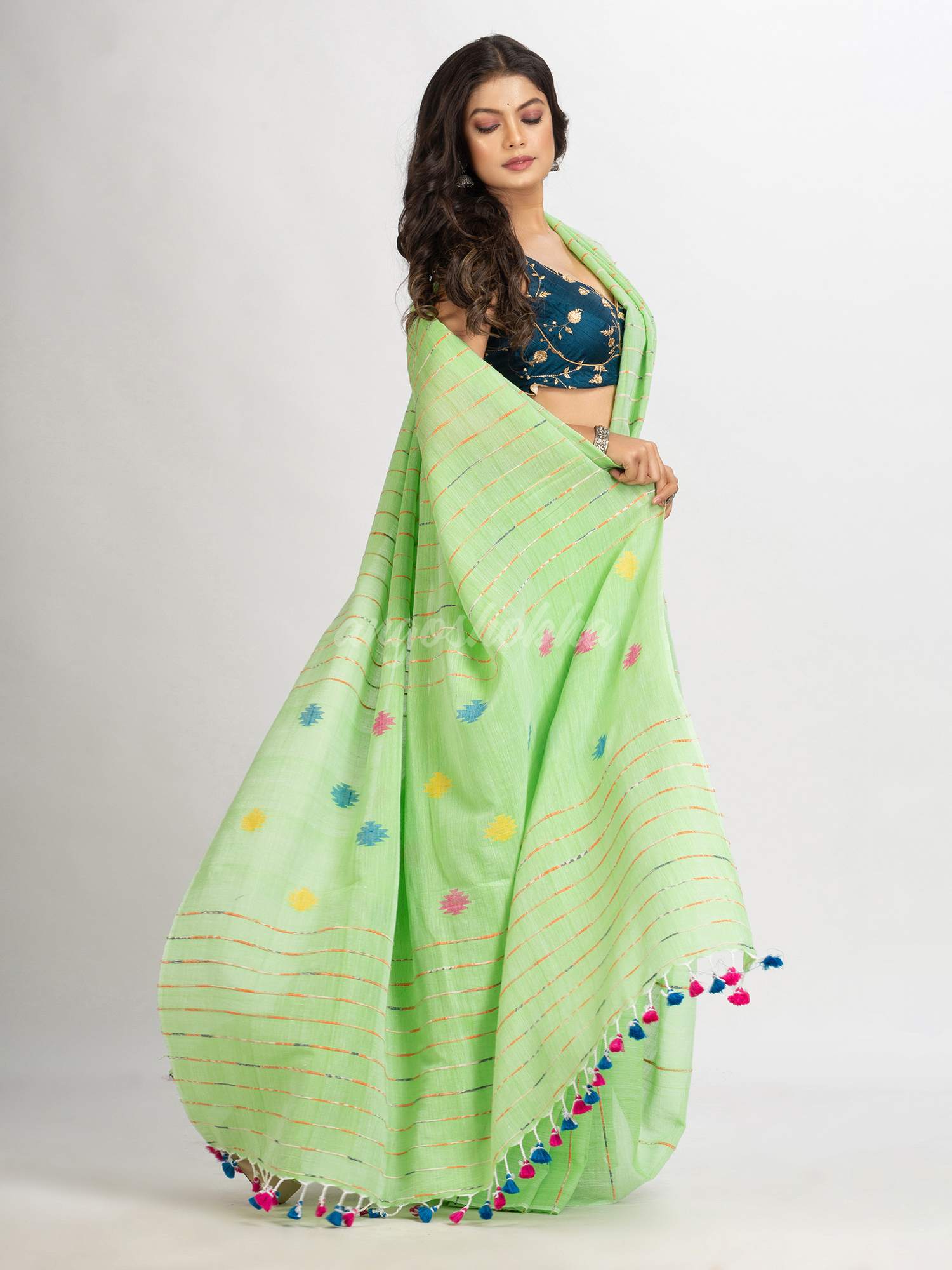 Light Green Handwoven Cotton Jamdani handloom Saree
