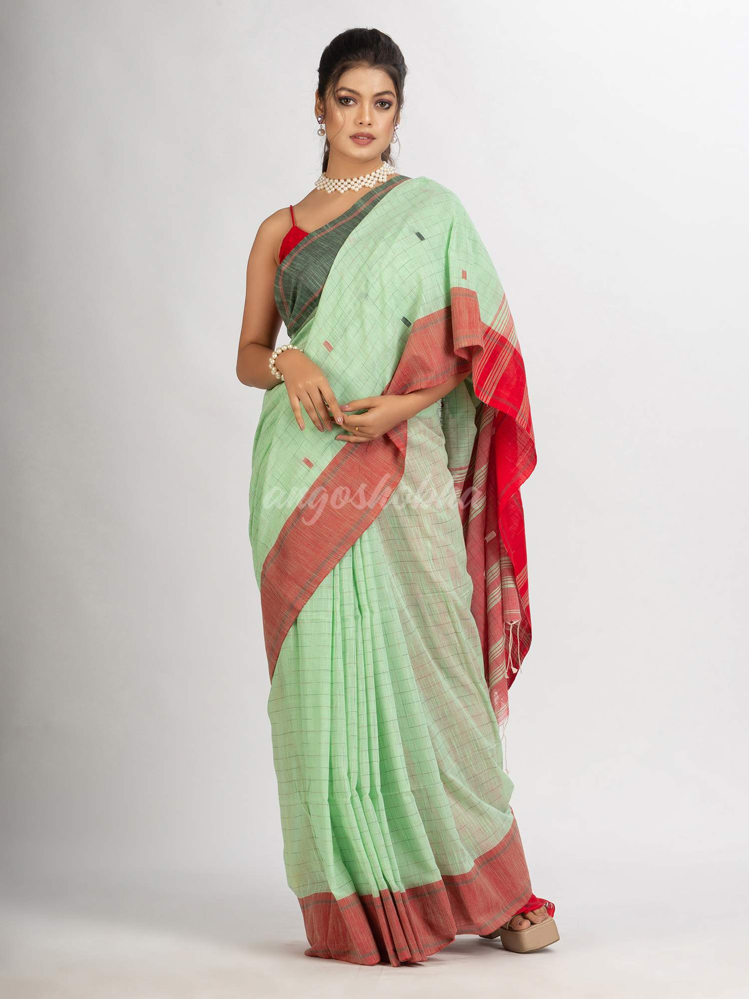 Light Green Handwoven Cotton Jamdani handloom Saree