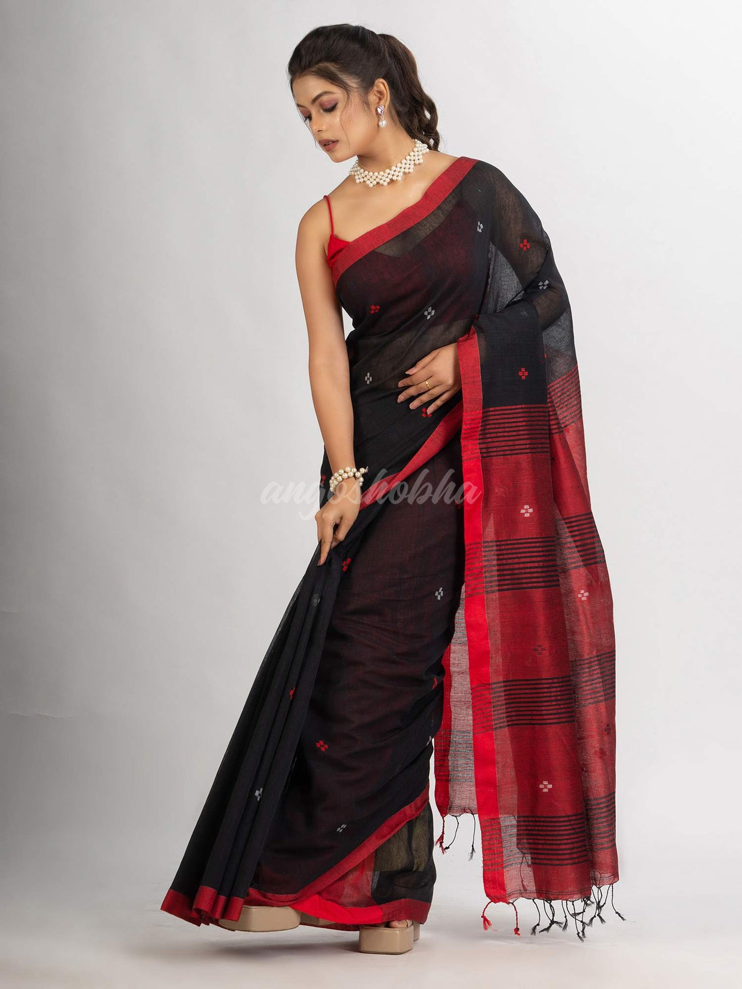 Black Handwoven Cotton Jamdani handloom Saree