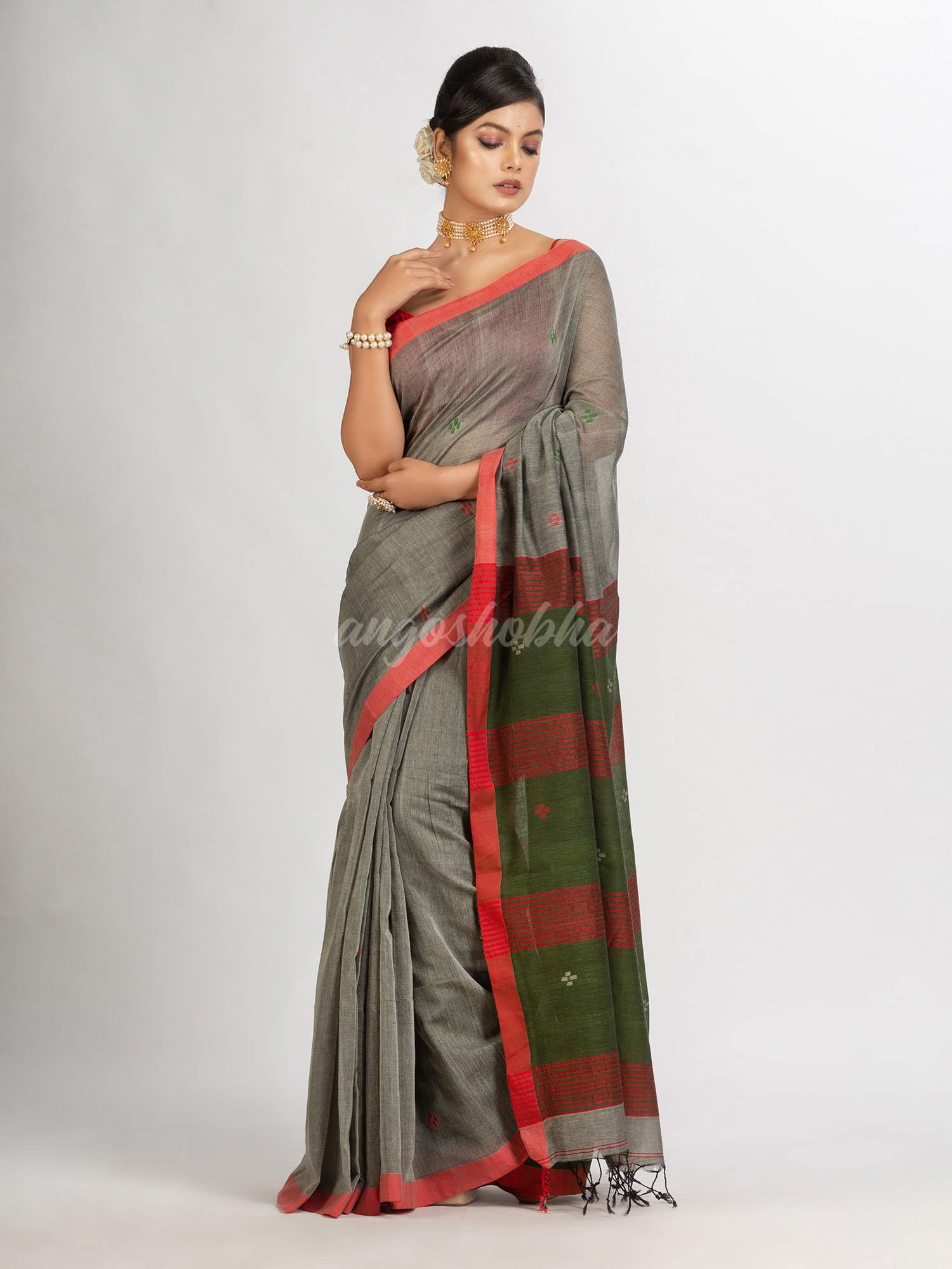 Grey Handwoven Cotton Jamdani handloom Saree