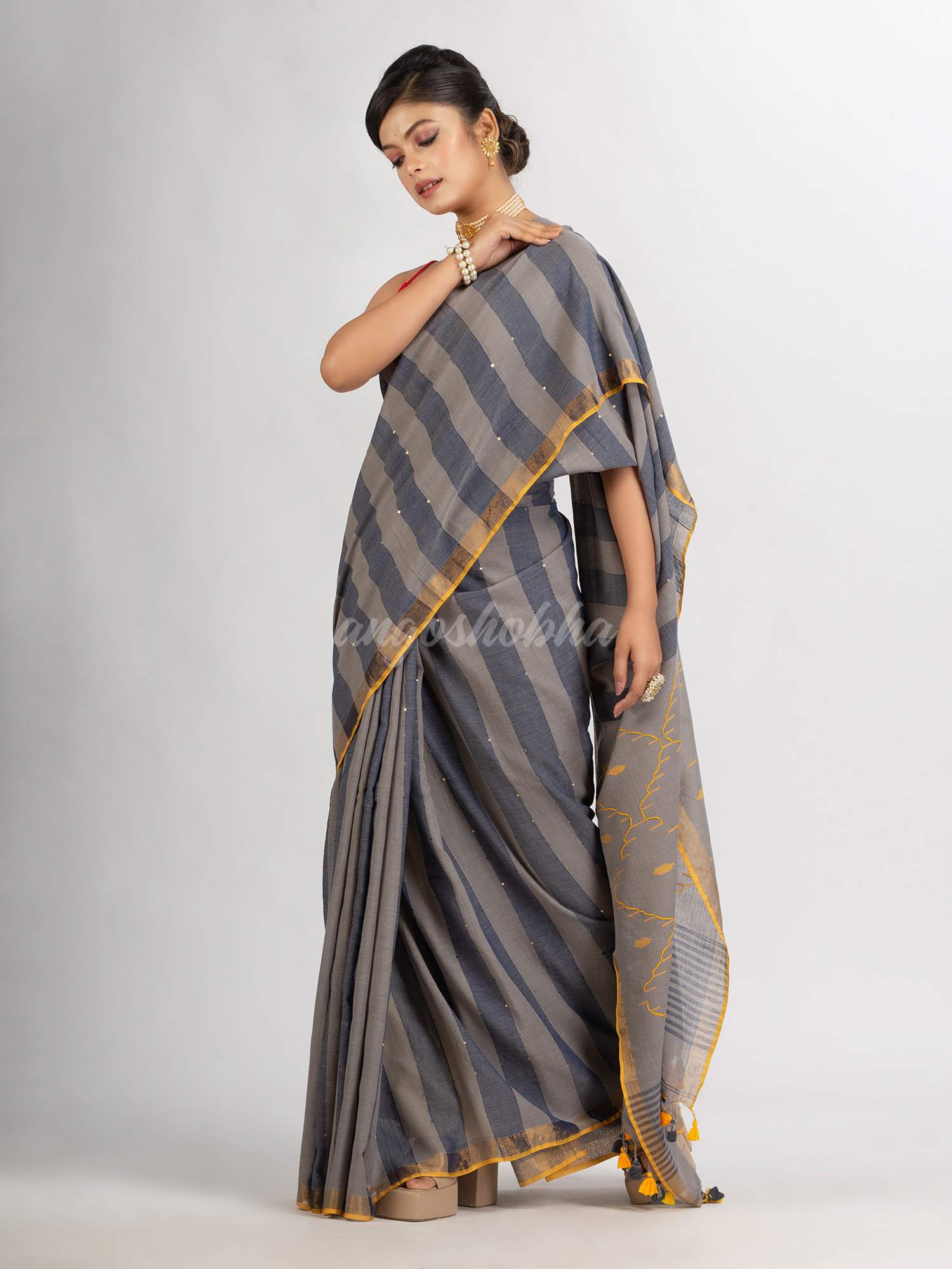 Gray And Blue Stipe Handwoven Cotton Jamdani handloom Saree