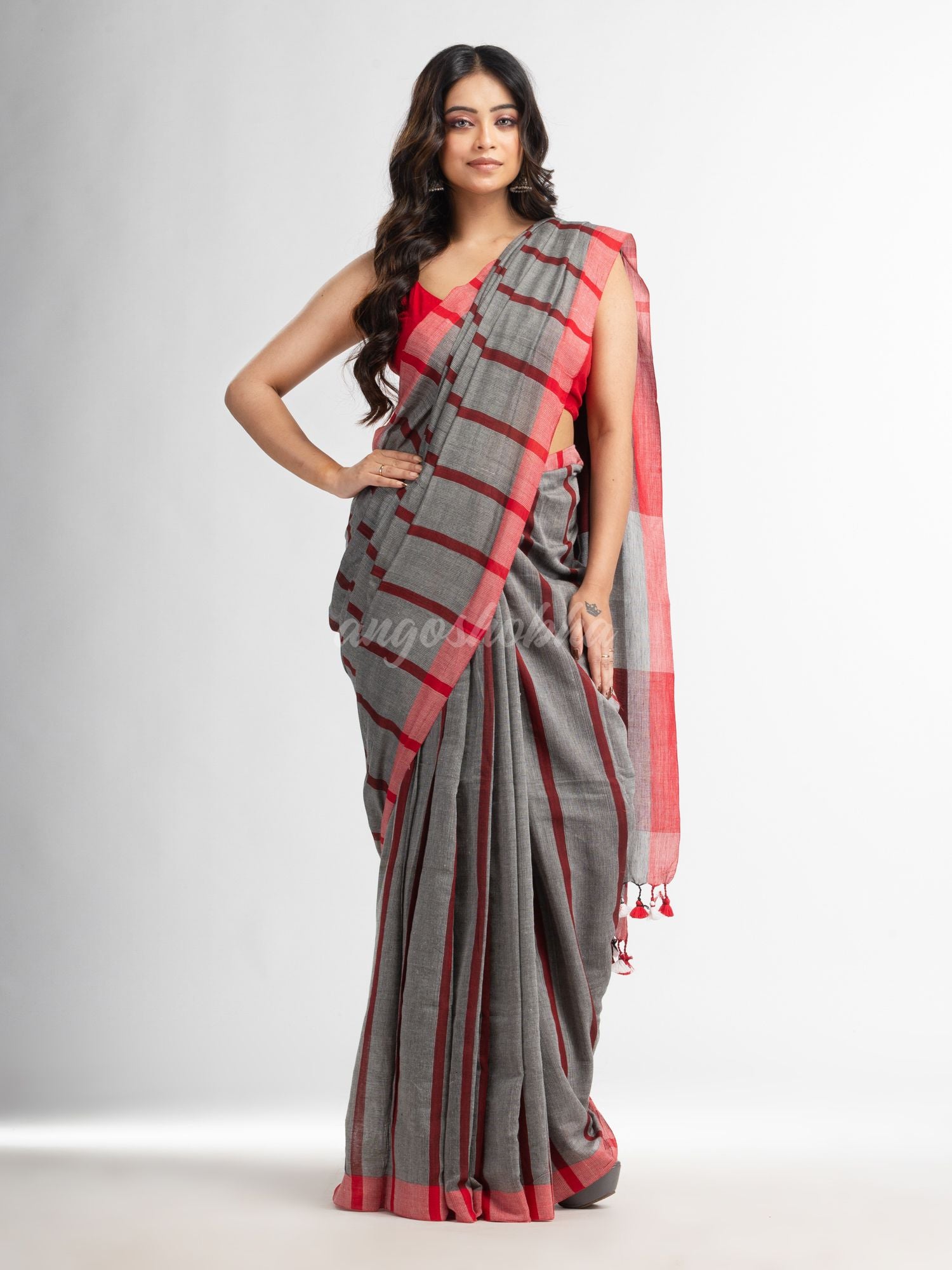 silver all body red strip moklin red border handwoven muslight saree