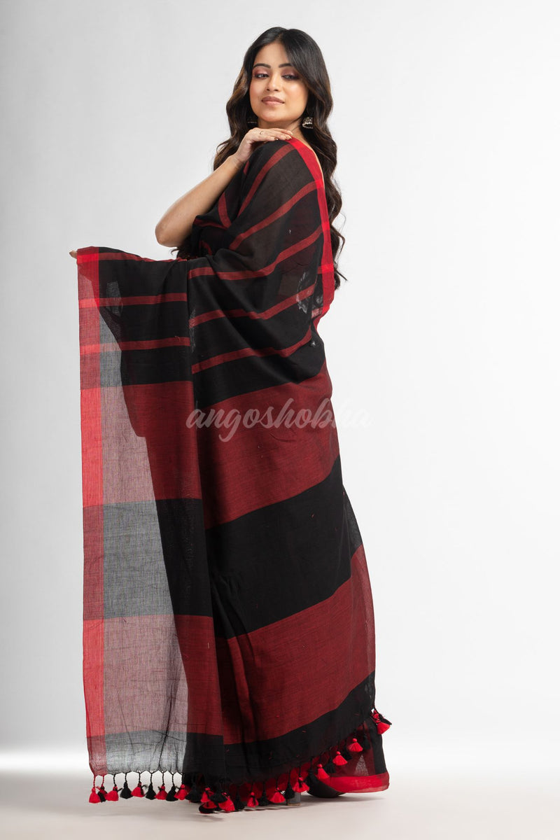 Black all body red strip moklin red border handwoven maslight saree