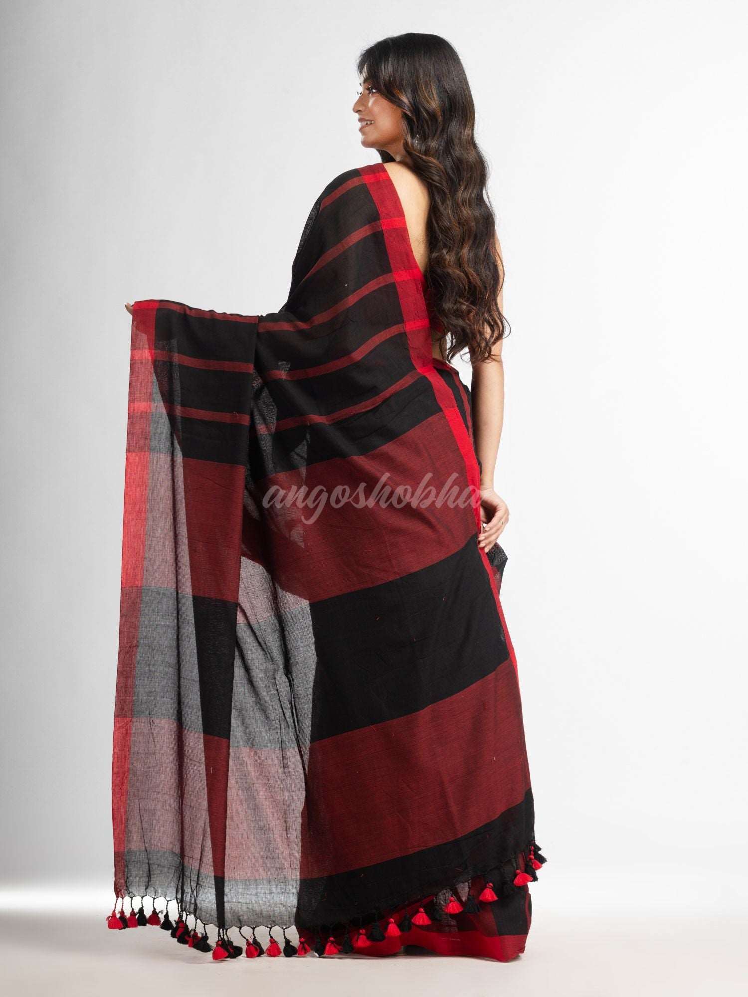 Black all body red strip moklin red border handwoven maslight saree
