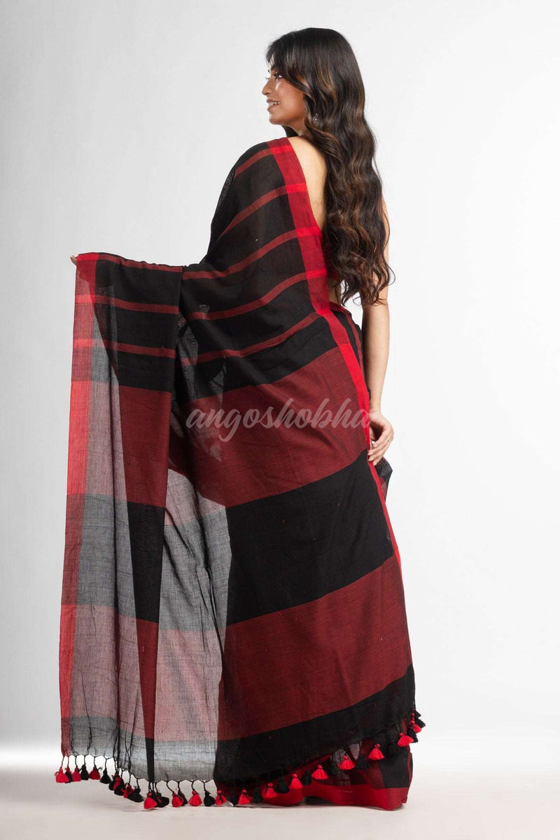 Black all body red strip moklin red border handwoven maslight saree