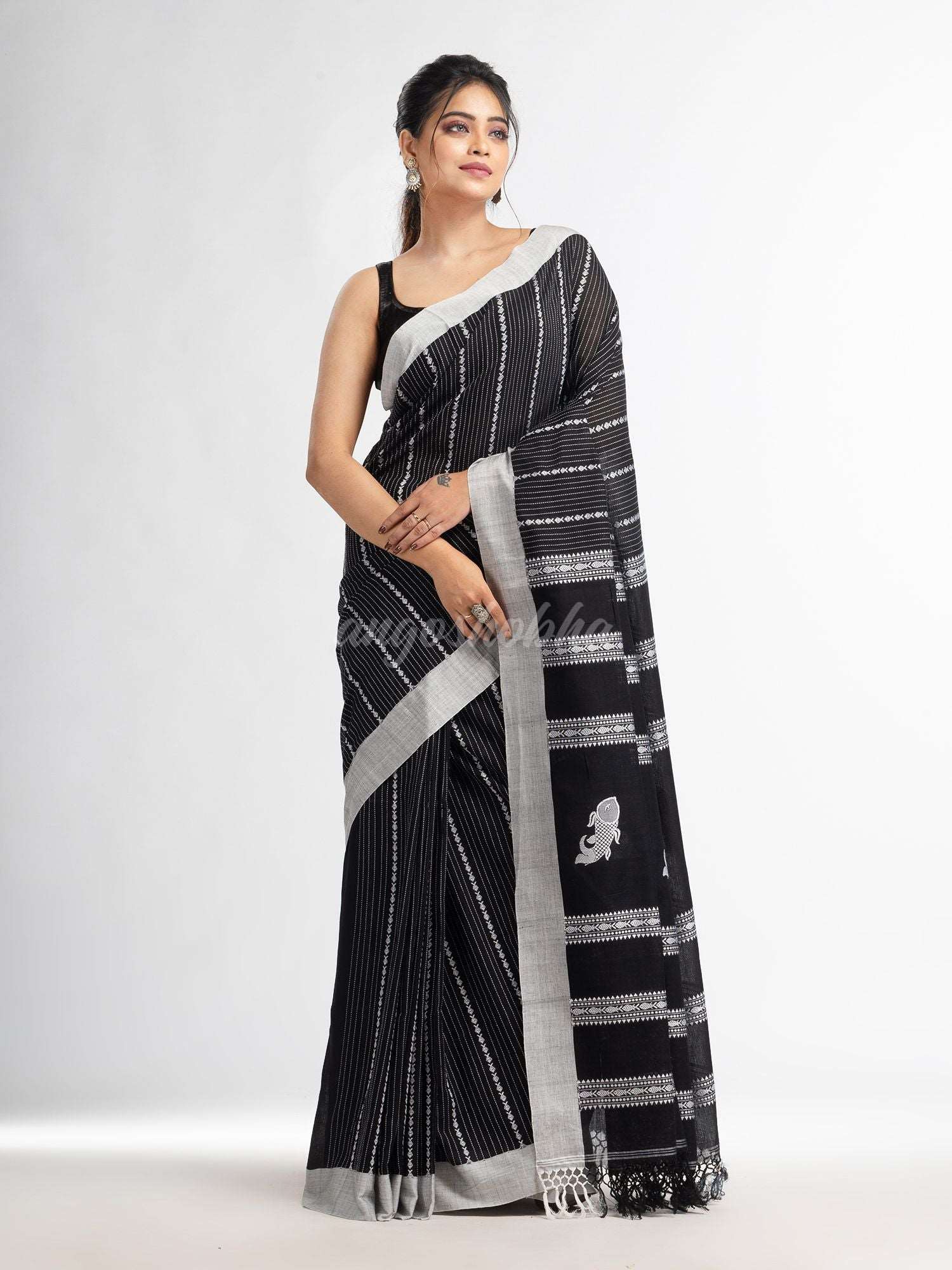 Black all  body small fish design with fish design pallu in solid border handwoven cotton saree