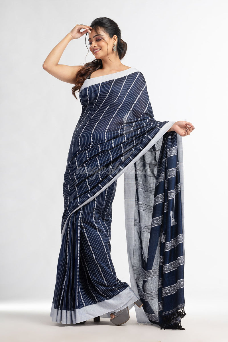Nevy Blue all  body small fish design with fish design pallu in solid border handwoven cotton saree