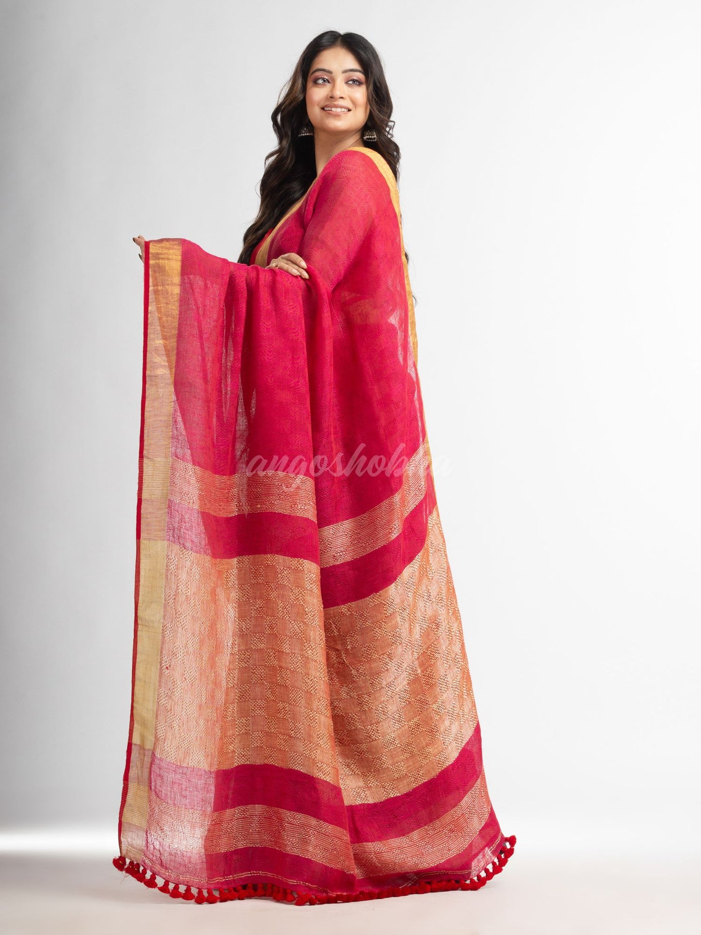 Rani all body jacquard weaving silver zari pallu  with gold zari border handwoven linen saree