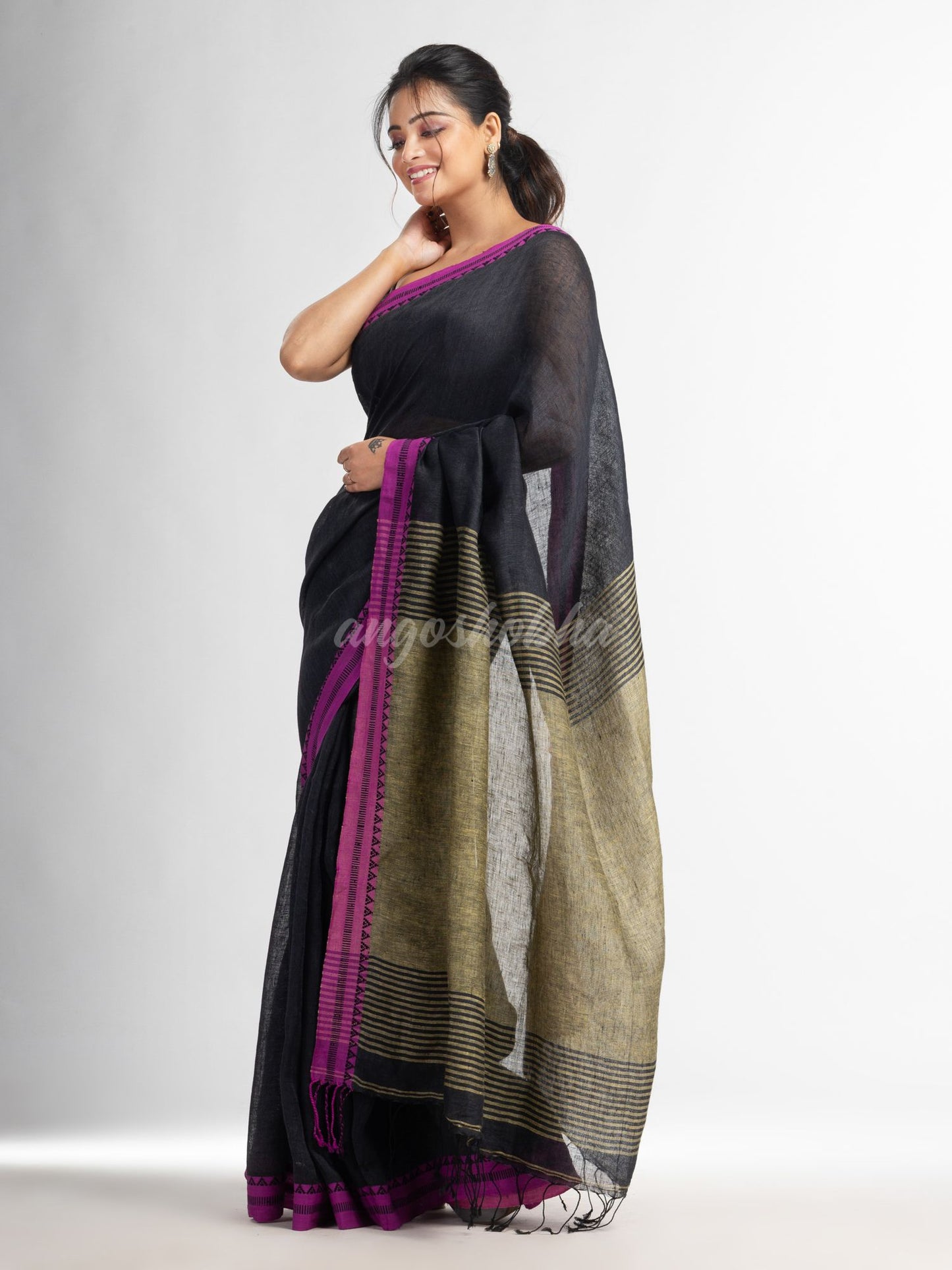 Charcoal with Lemon yellow pallu in jacquard boeder handwoven linen saree