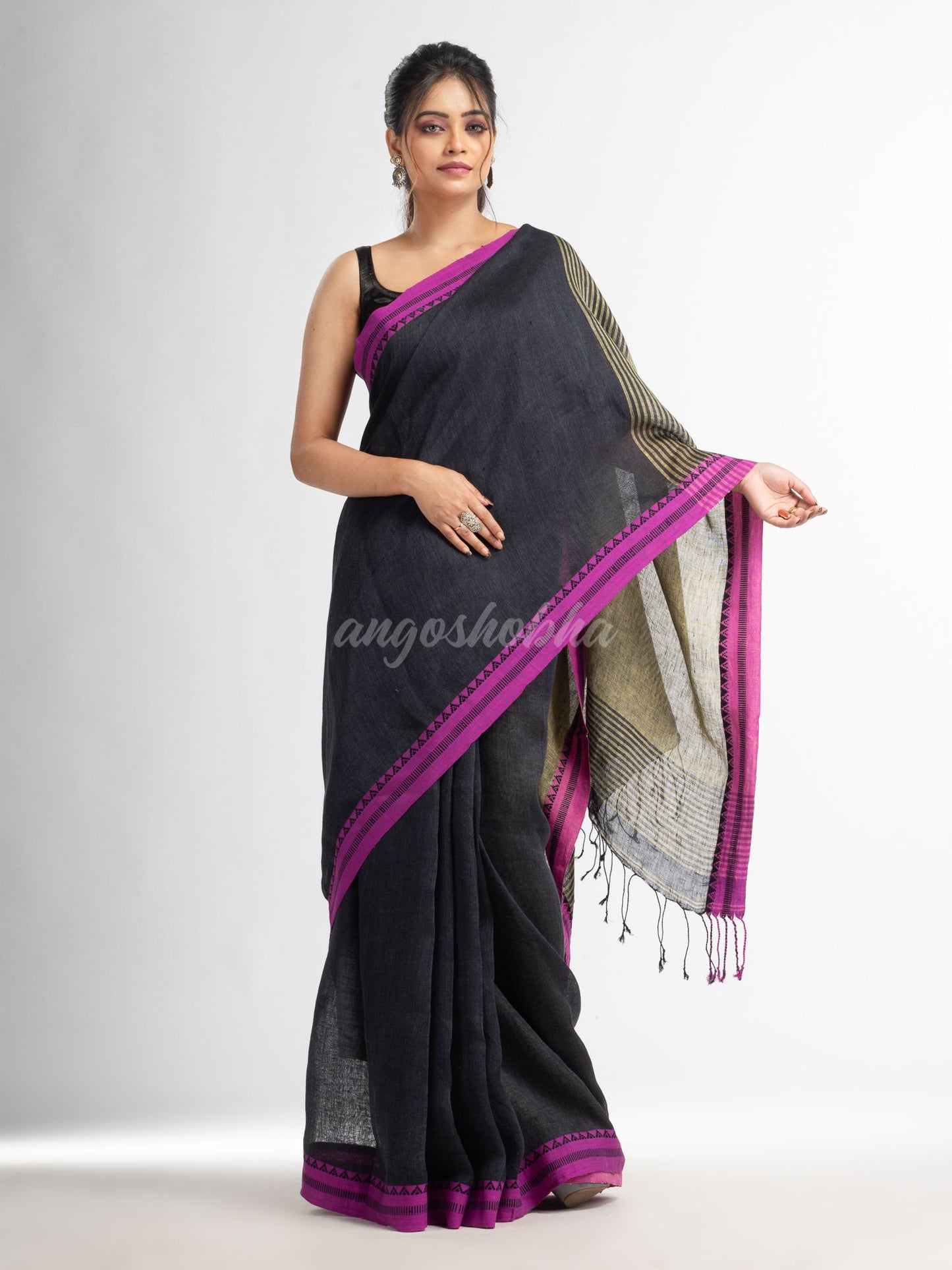 Charcoal with Lemon yellow pallu in jacquard boeder handwoven linen saree