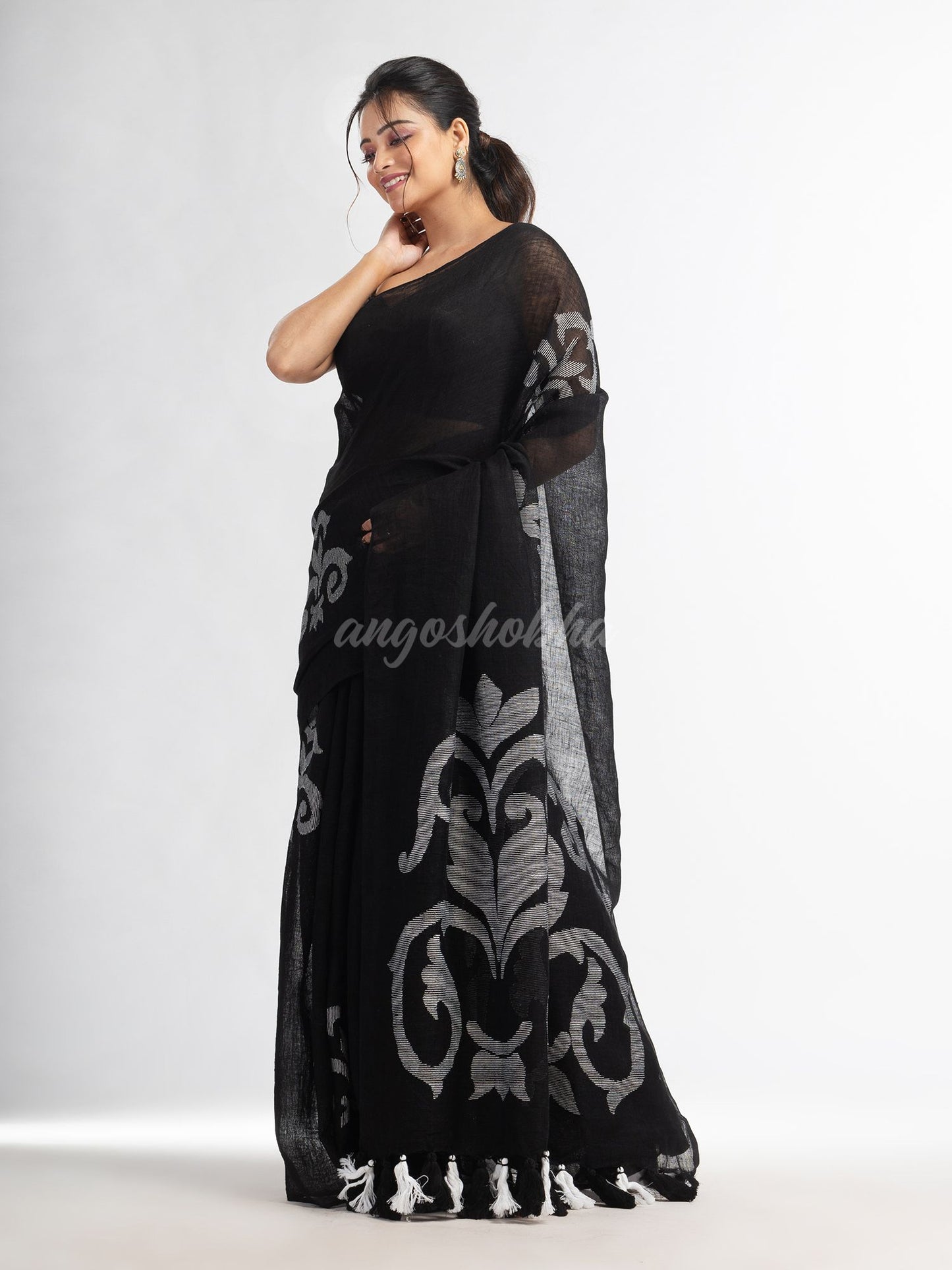 Black jamdani handwoven linen saree