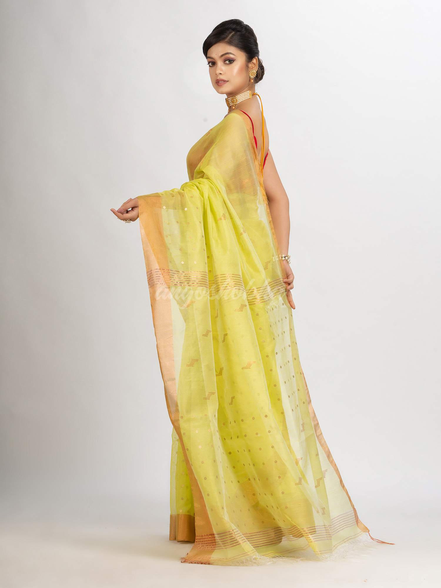 Lemon Yellow Silk Cotton Pocket Chumki Jamdani handloom saree