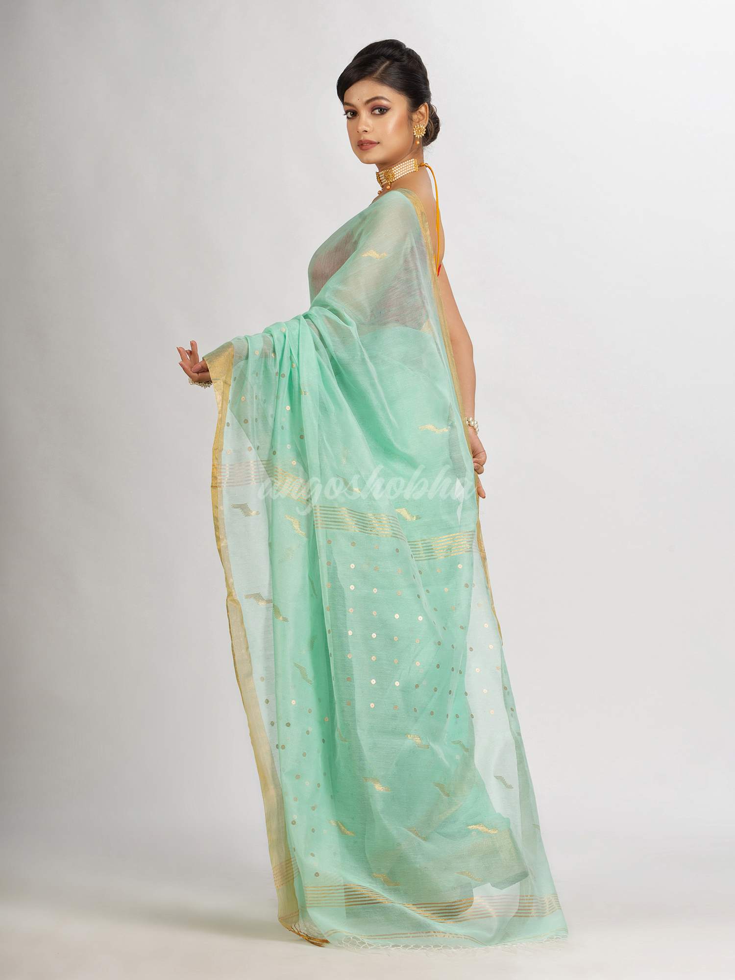 Pastel Green Silk Cotton Pocket Chumki Jamdani handloom saree