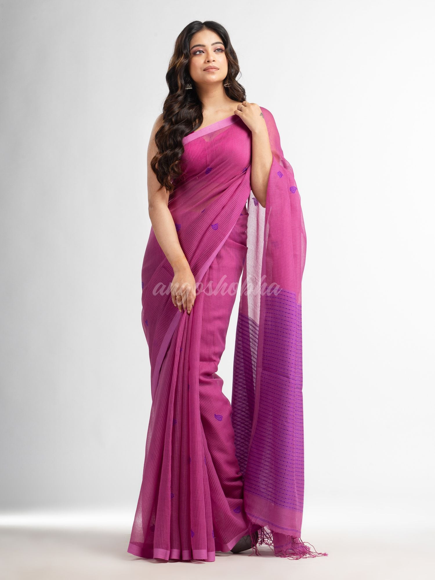 Magenta resham cotton kota check all over Buti jacquqrd Pallu handwoven saree