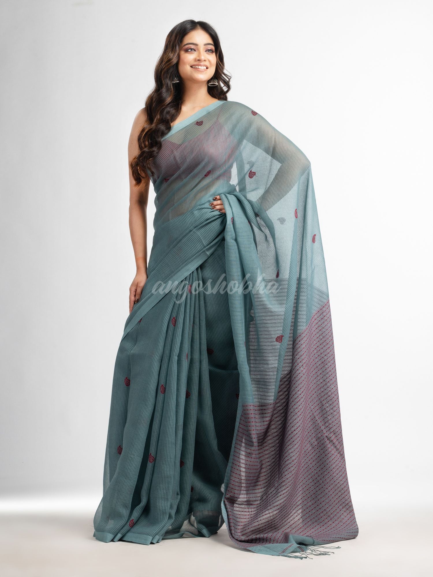 Goofy Grey resham cotton kota check all over Buti jacquqrd Pallu handwoven saree