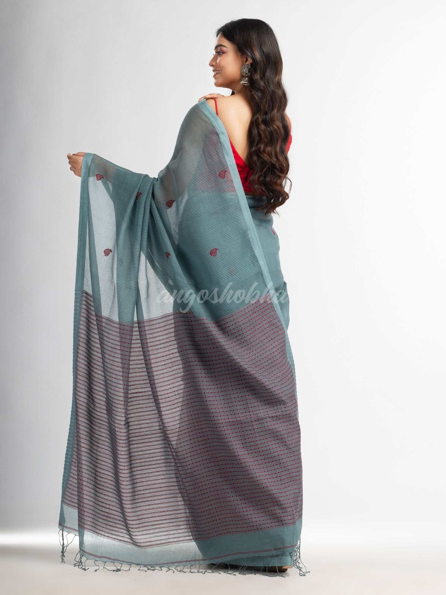 Goofy Grey resham cotton kota check all over Buti jacquqrd Pallu handwoven saree