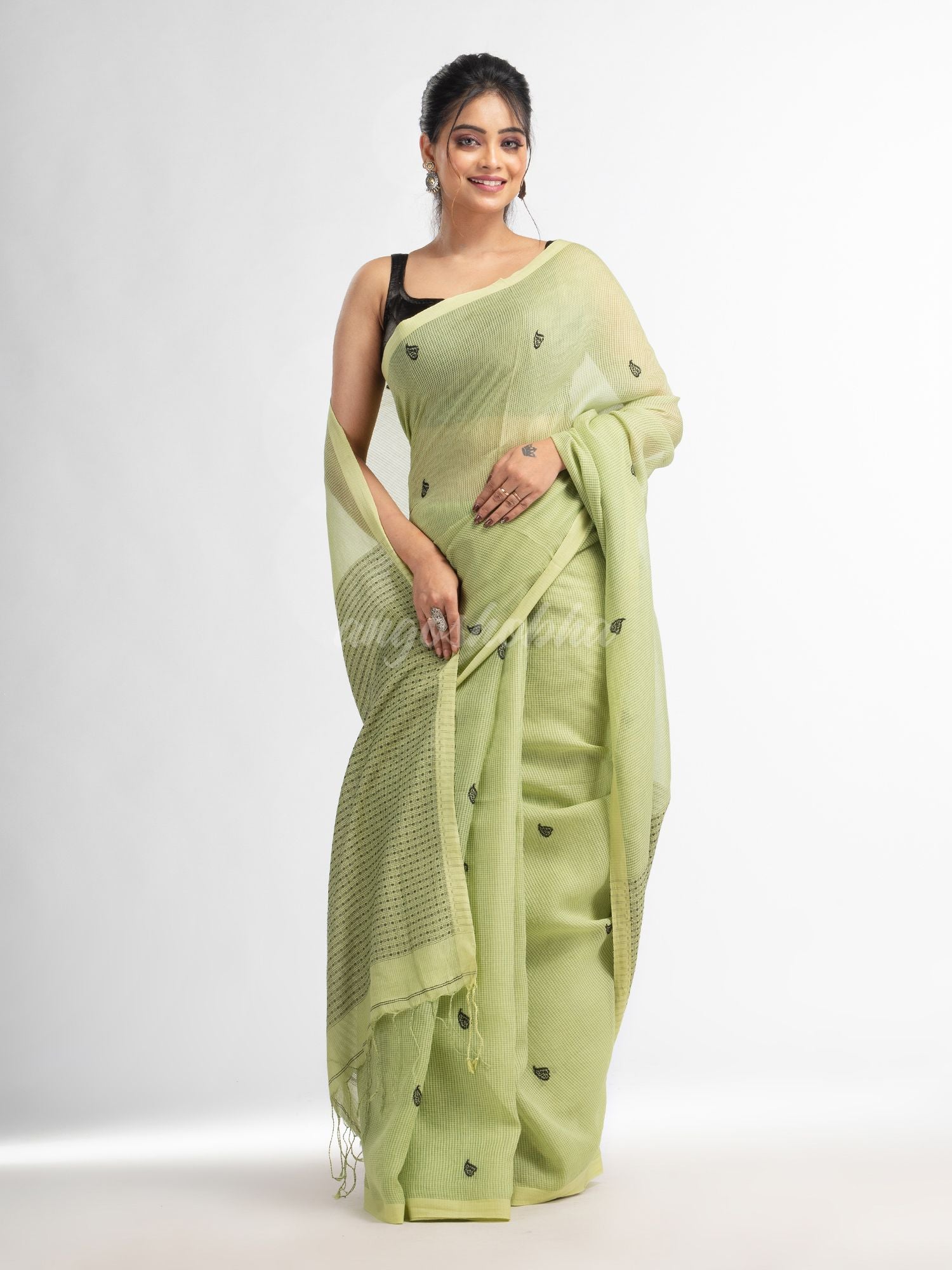 Green resham cotton kota check all over Buti jacquqrd Pallu handwoven saree
