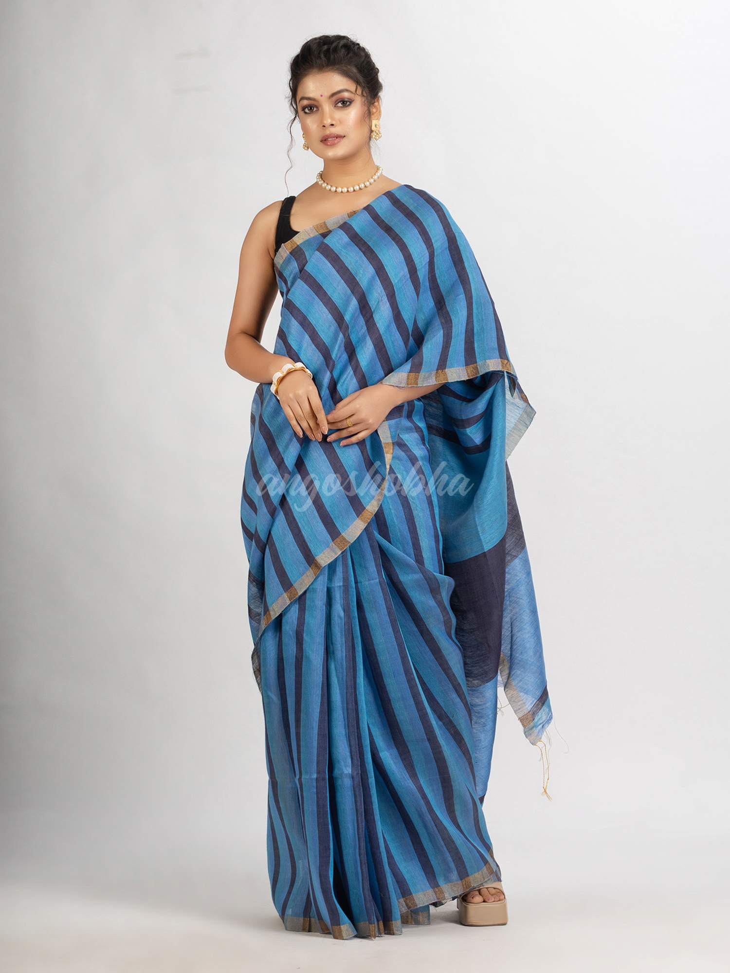 Sky blue And Black Silk Linen  Ckeak Handloom saree