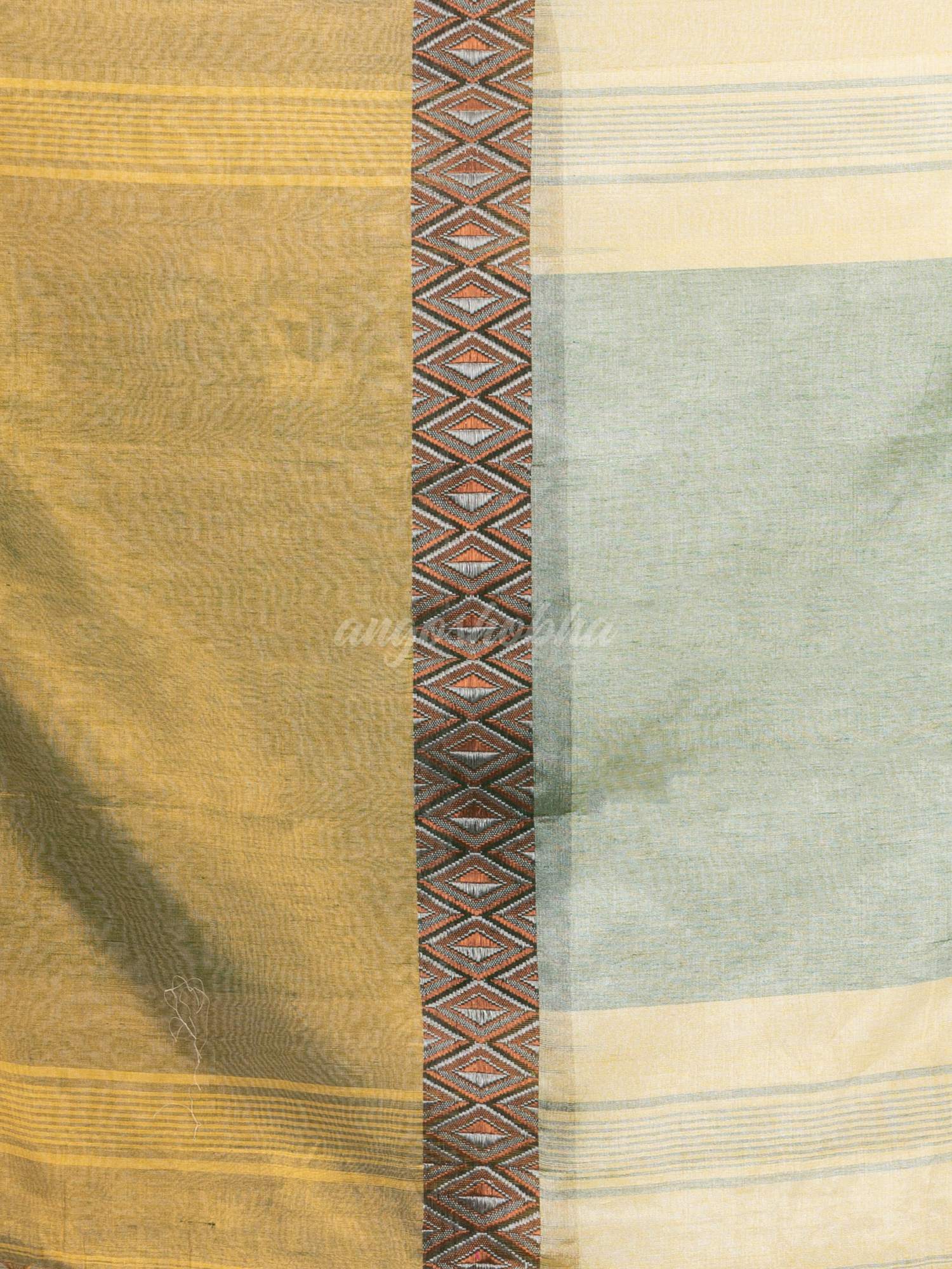 Green And Off White Zari Cotton Tissue Madhumani Jacquard handloom Saree
