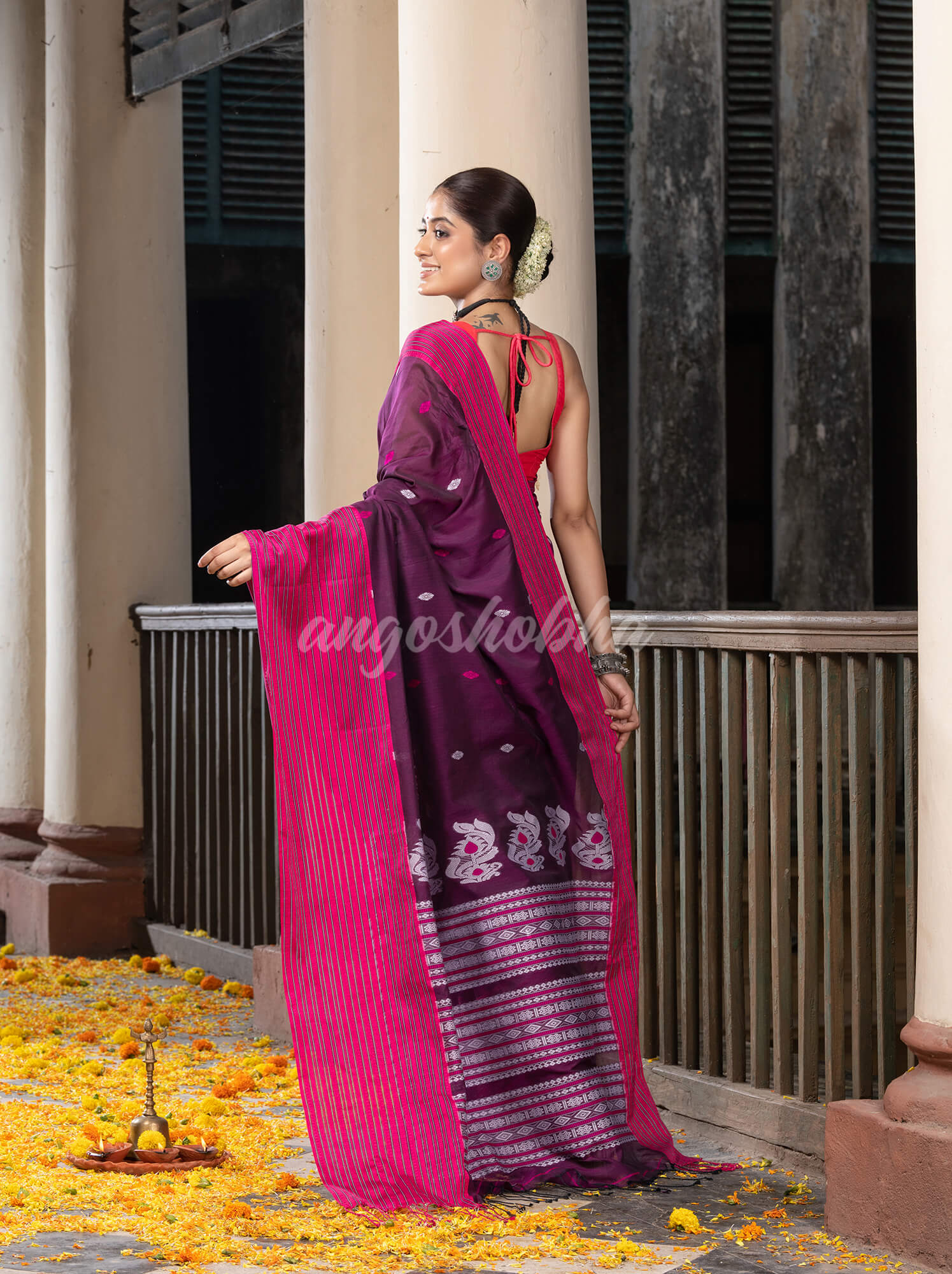 Magenta Cotton All Body Buti With Mahapar Border Jamdani Saree