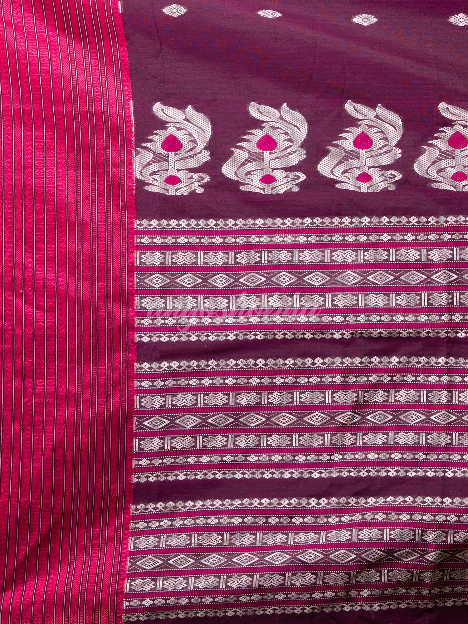Magenta Cotton All Body Buti With Mahapar Border Jamdani Saree