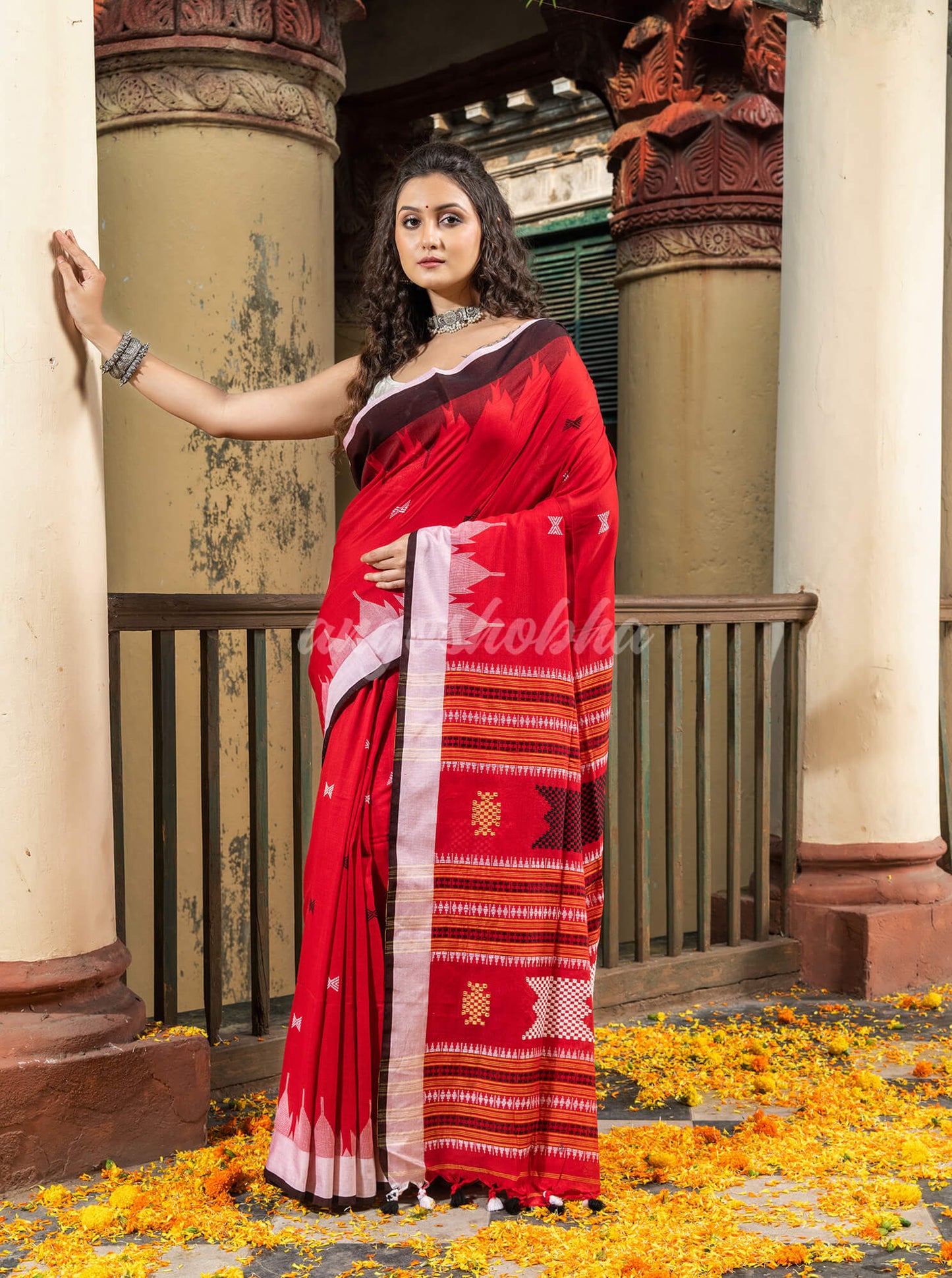 Red Cotton Temple Border Design Pallu Handwoven Saree