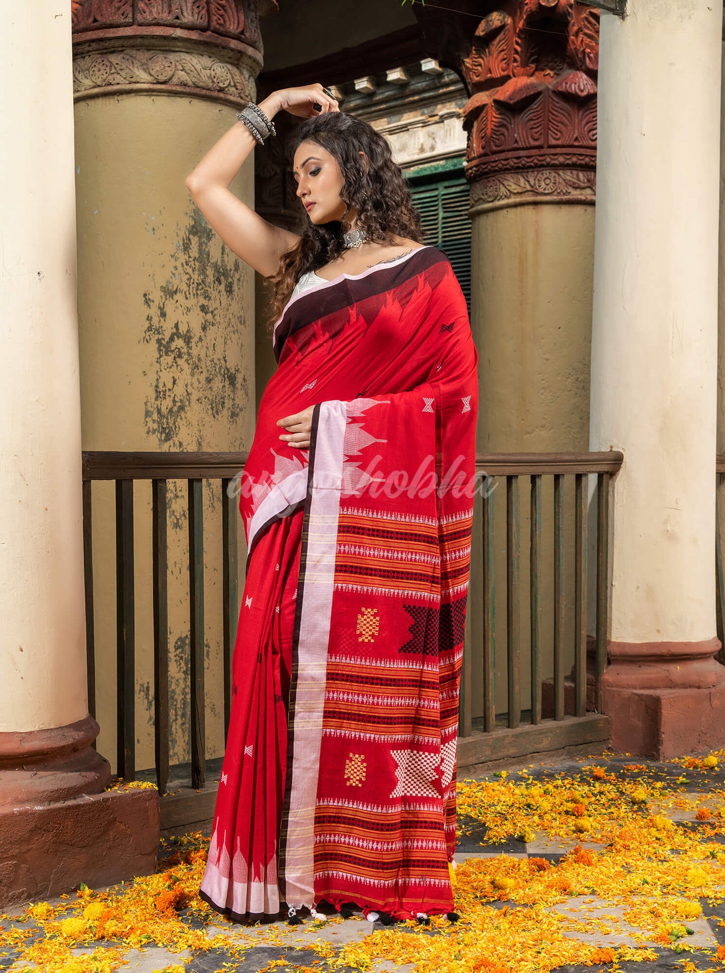 Red Cotton Temple Border Design Pallu Handwoven Saree