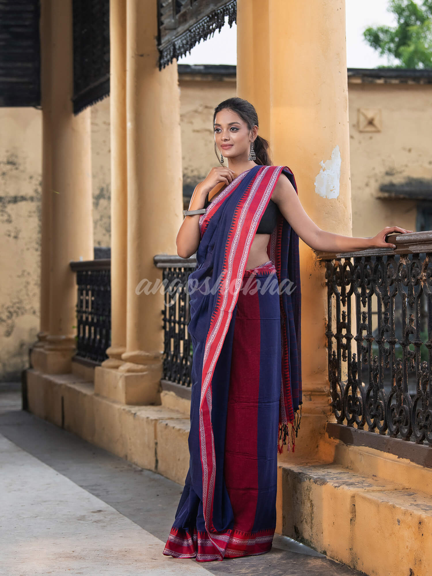 Cobalt Blue Cotton Solid Body Jacquard Border With Pallu Stripe Handloom Saree