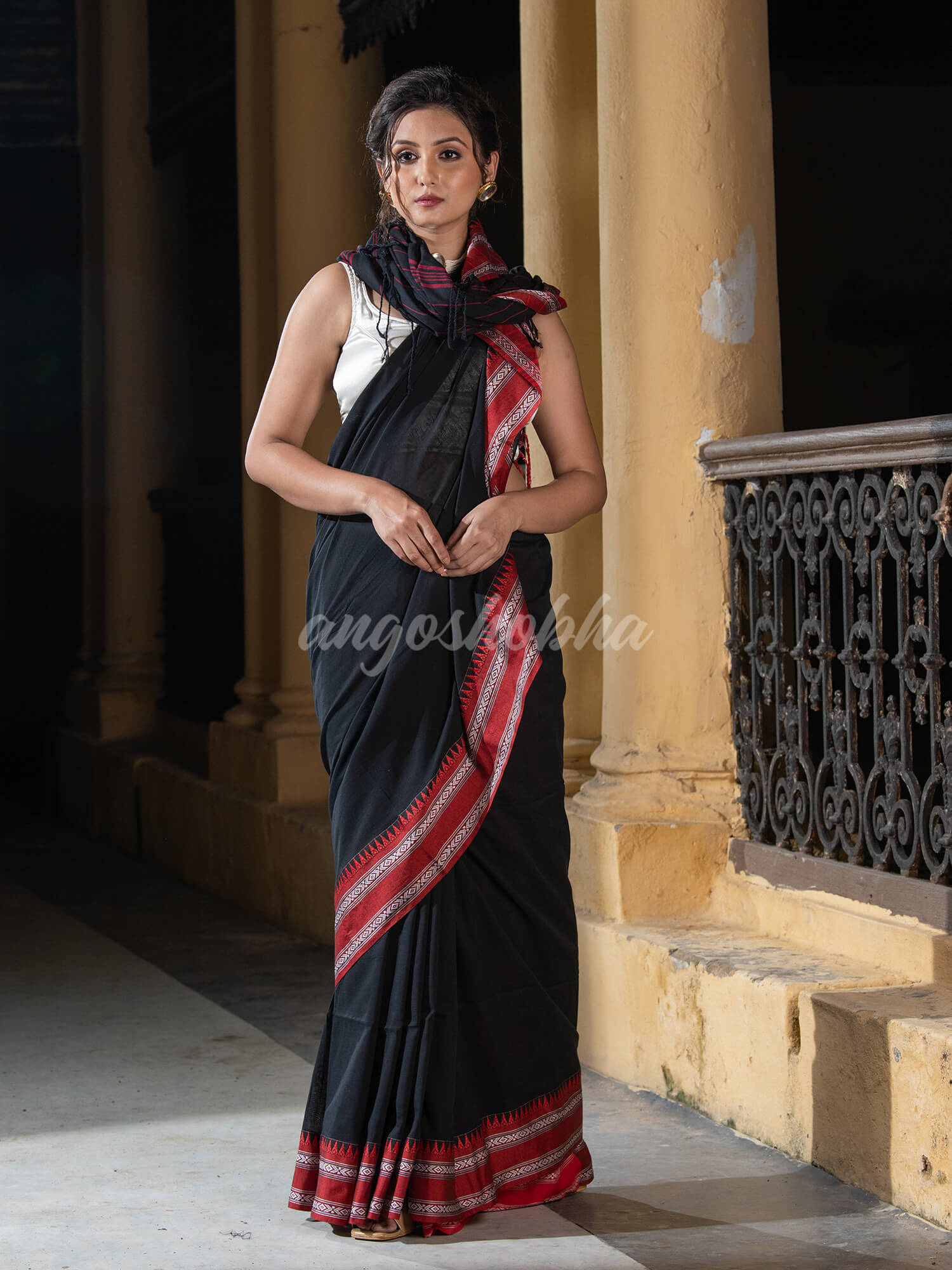 Black Cotton Solid Body Jacquard Border With Pallu Stripe Handloom Saree