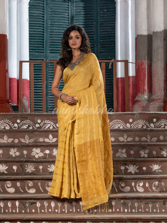 Egg Nog Linen Pallu Zari Handllom Saree