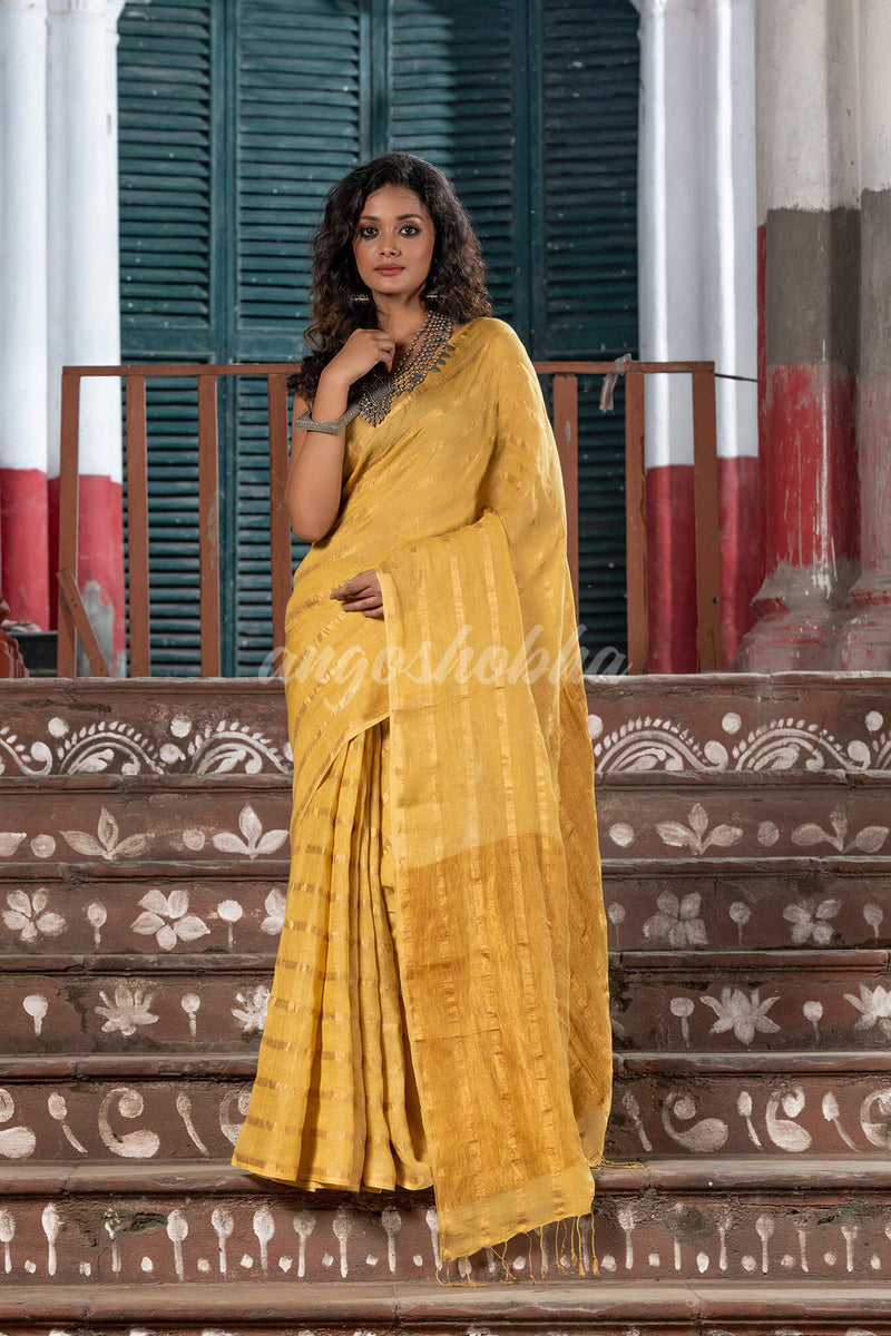 Egg Nog Linen Pallu Zari Handllom Saree