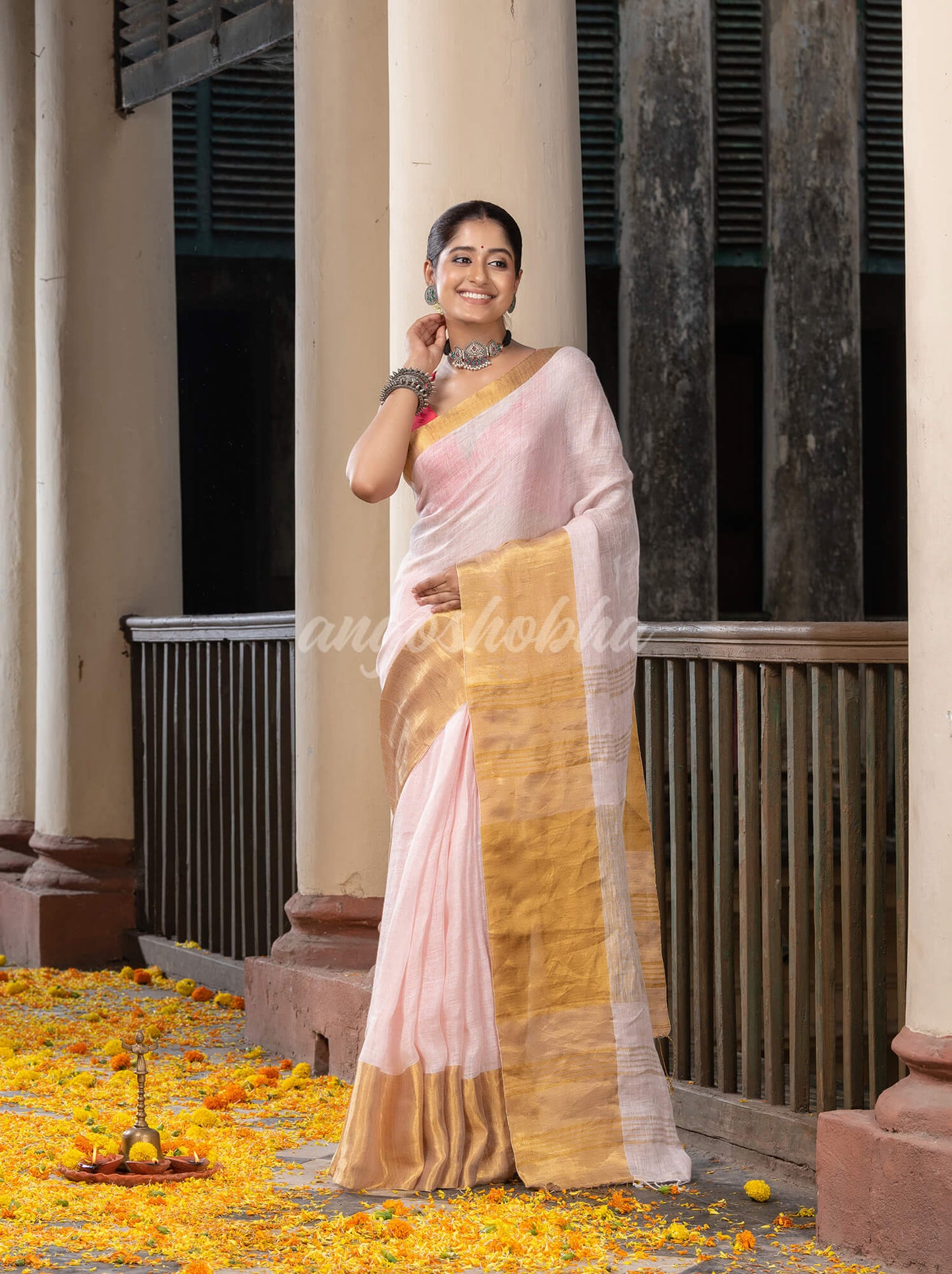 Light Pink Linen Traditional Handloom Saree