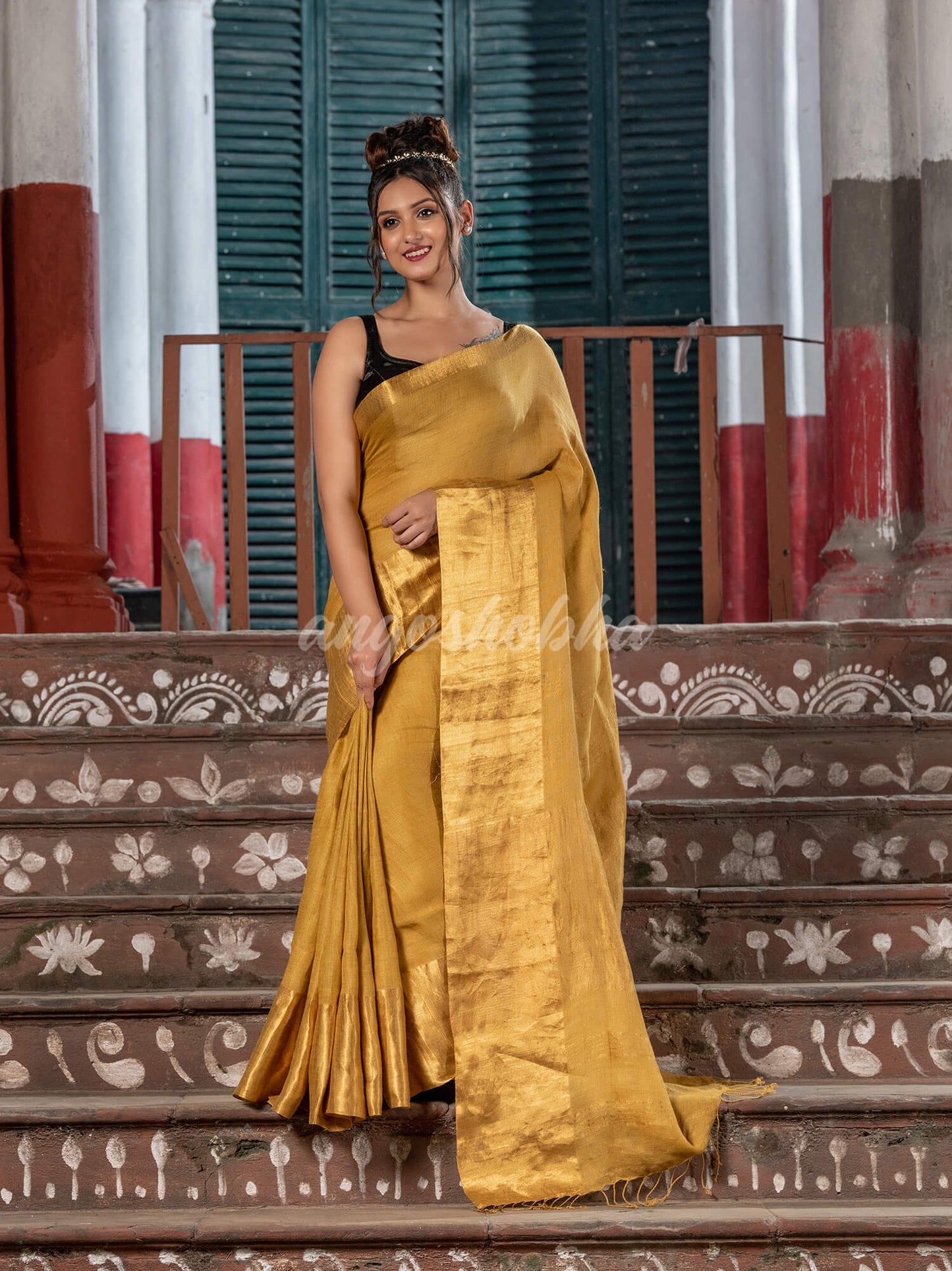 Gold Linen Traditional Handloom Saree