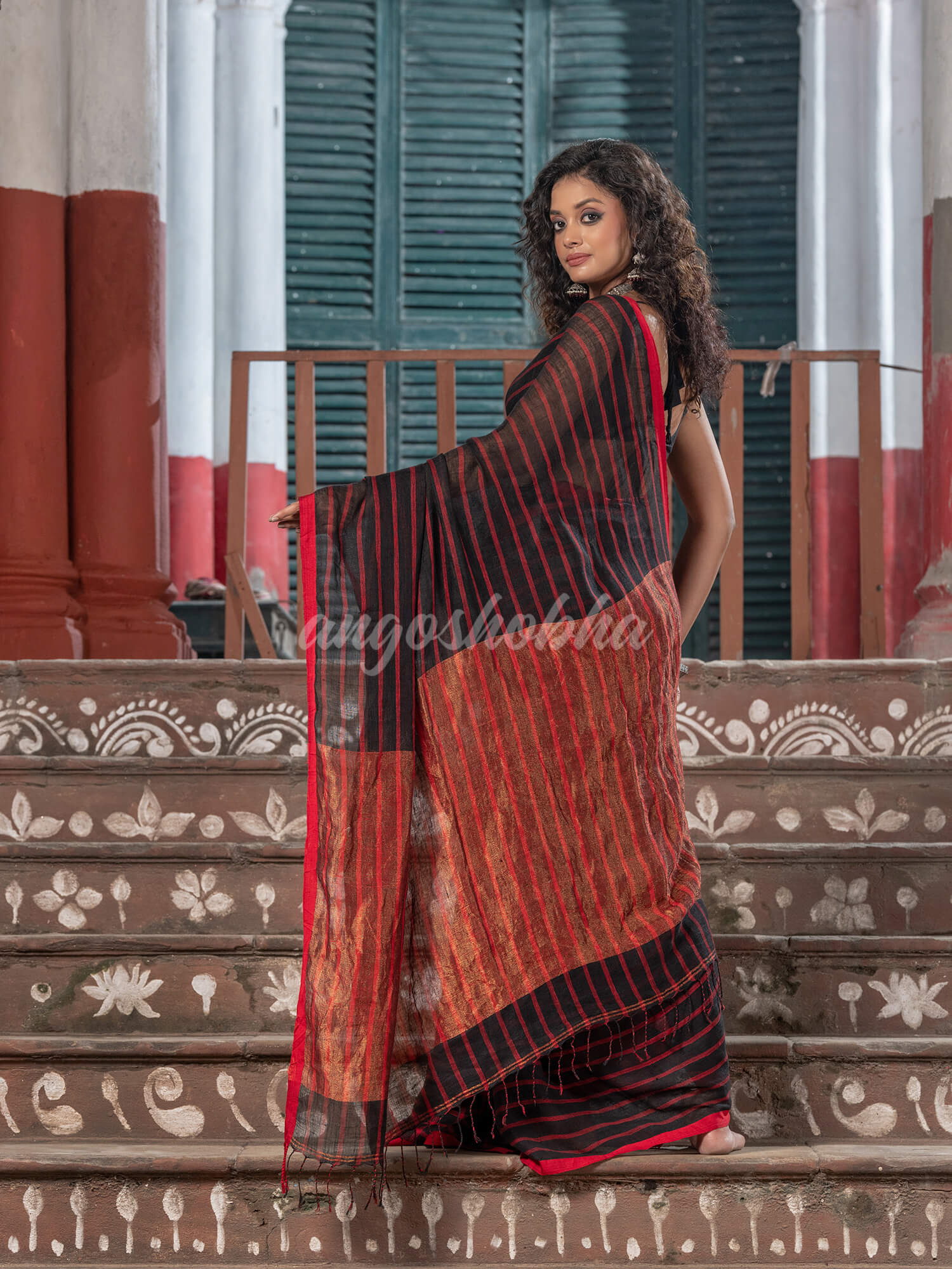 Black Linen All Body Red Stripe With Zari Pallu Handloom Saree