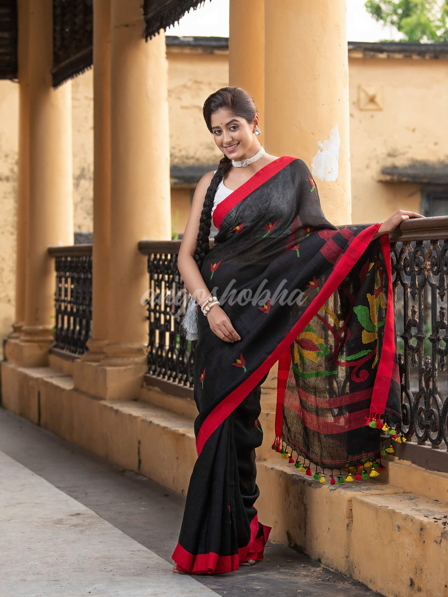 Black Linen All Body Buti With Red Border Jamdani Saree