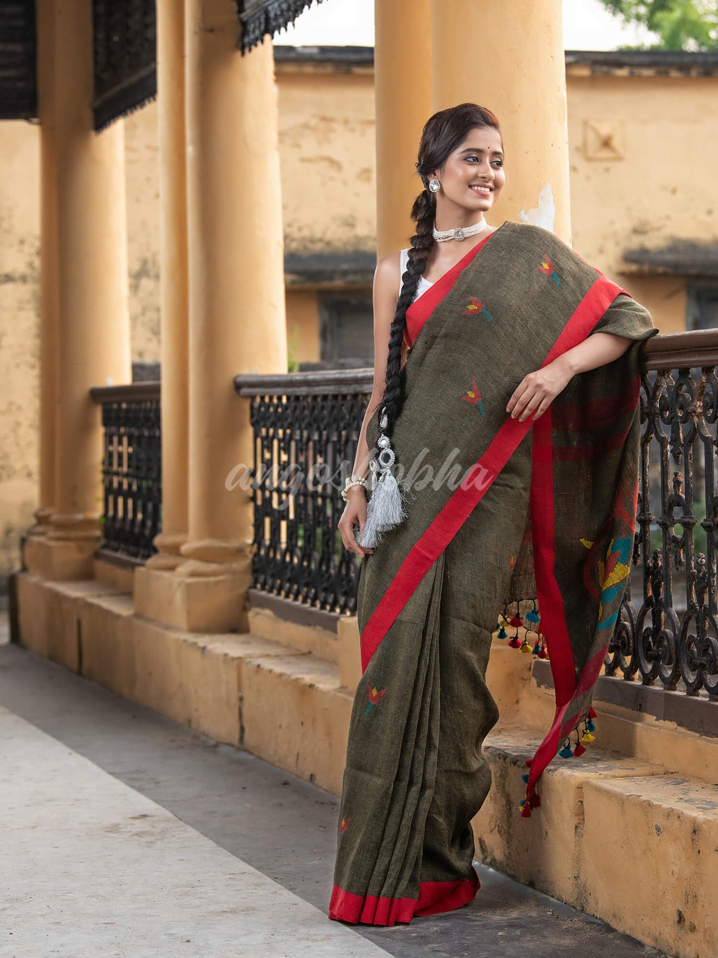 Sage Green Linen All Body Buti With Red Border Jamdani Saree