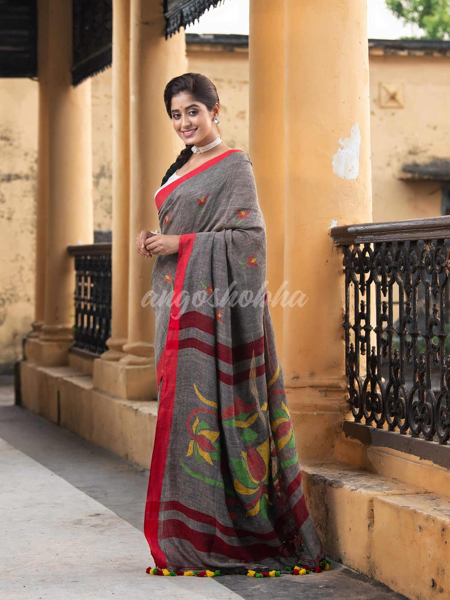 Grey Linen All Body Buti With Red Border Jamdani Saree