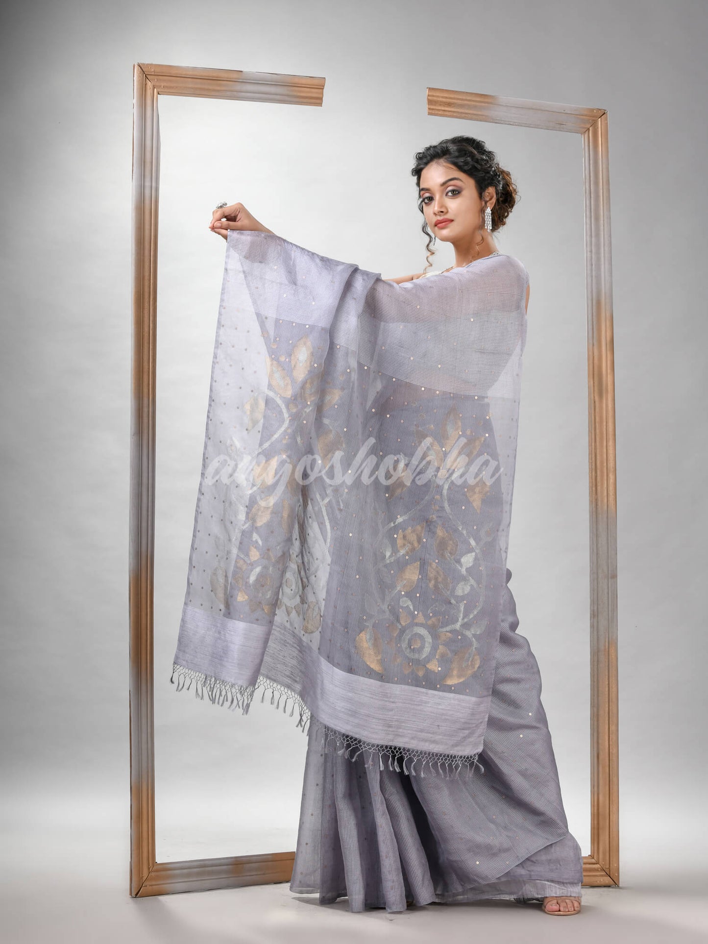 Traditional Silver Matka Silk Sequin Soft Jamdani Saree