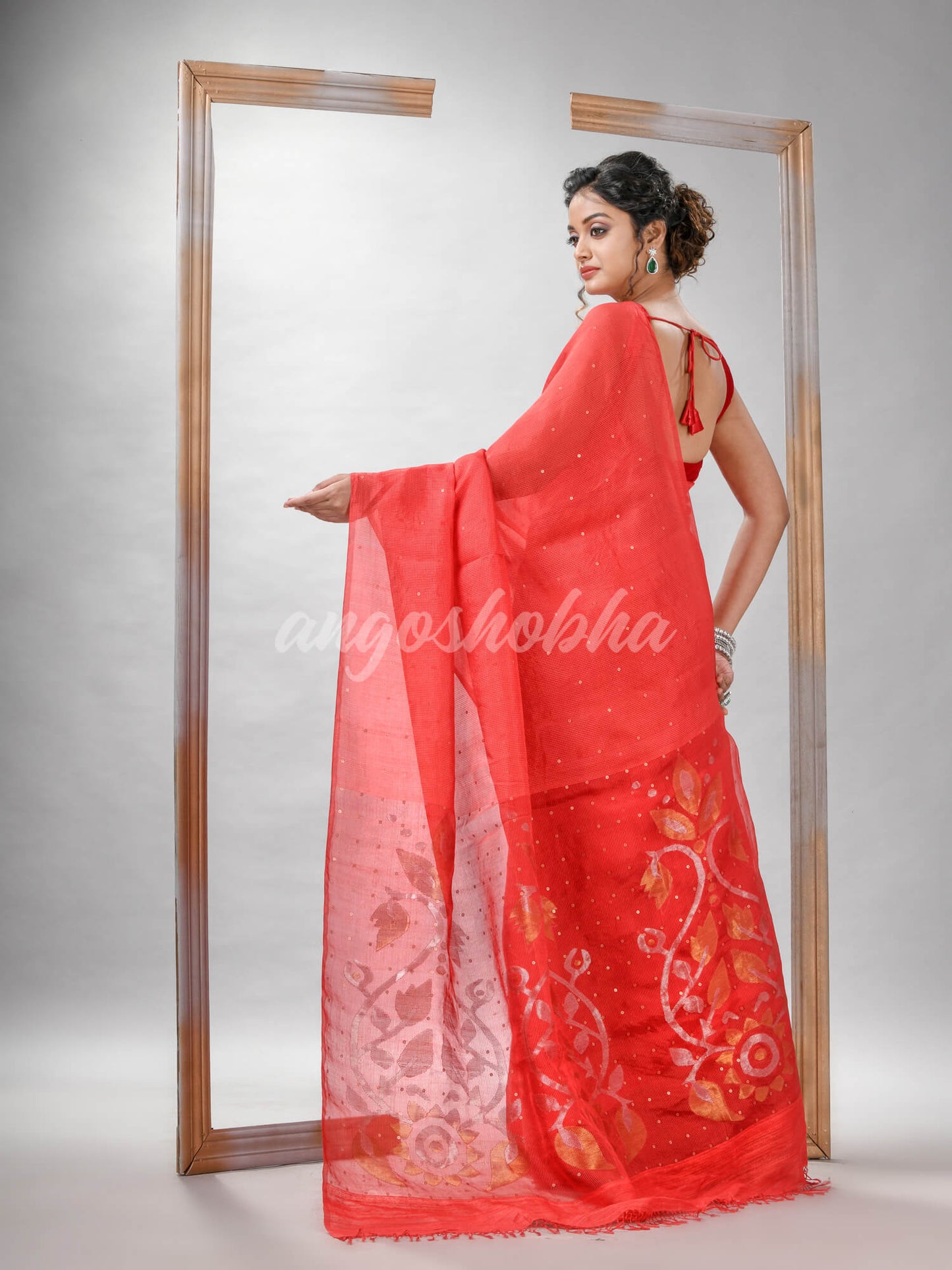 Traditional Red Matka Silk Sequin Soft Jamdani Saree