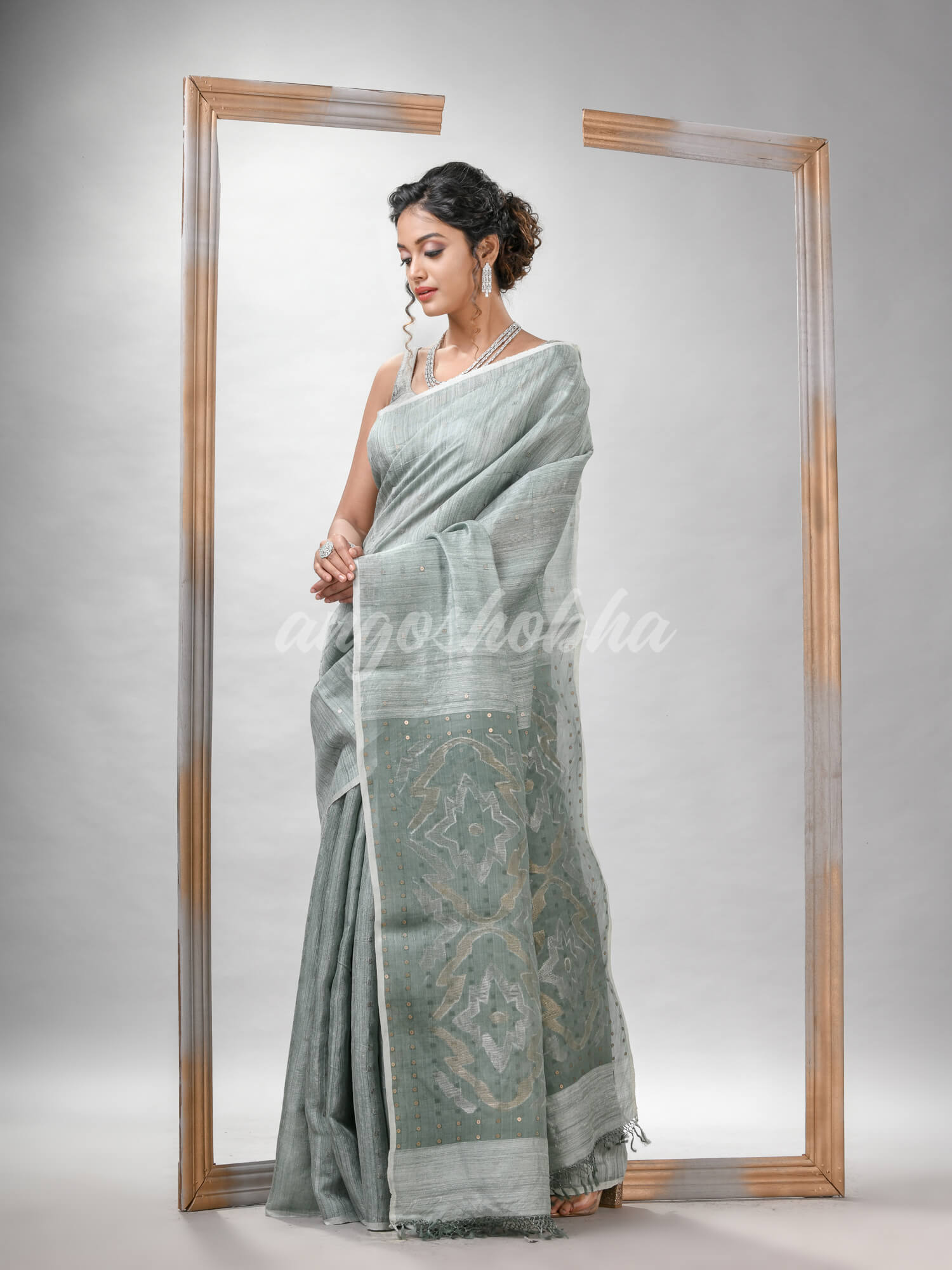 Traditional Sage Green Matka Silk Sequin Soft Jamdani Saree