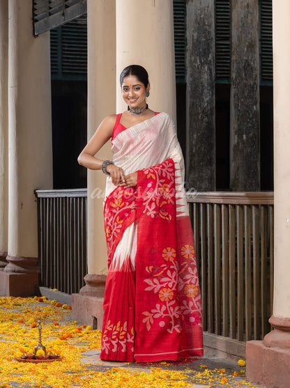 White & Red Silk Matka Solid Body Handwoven Jamdani Saree