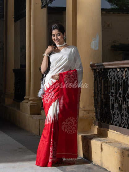 White & Red Silk Matka Solid Body Handwoven Jamdani Saree