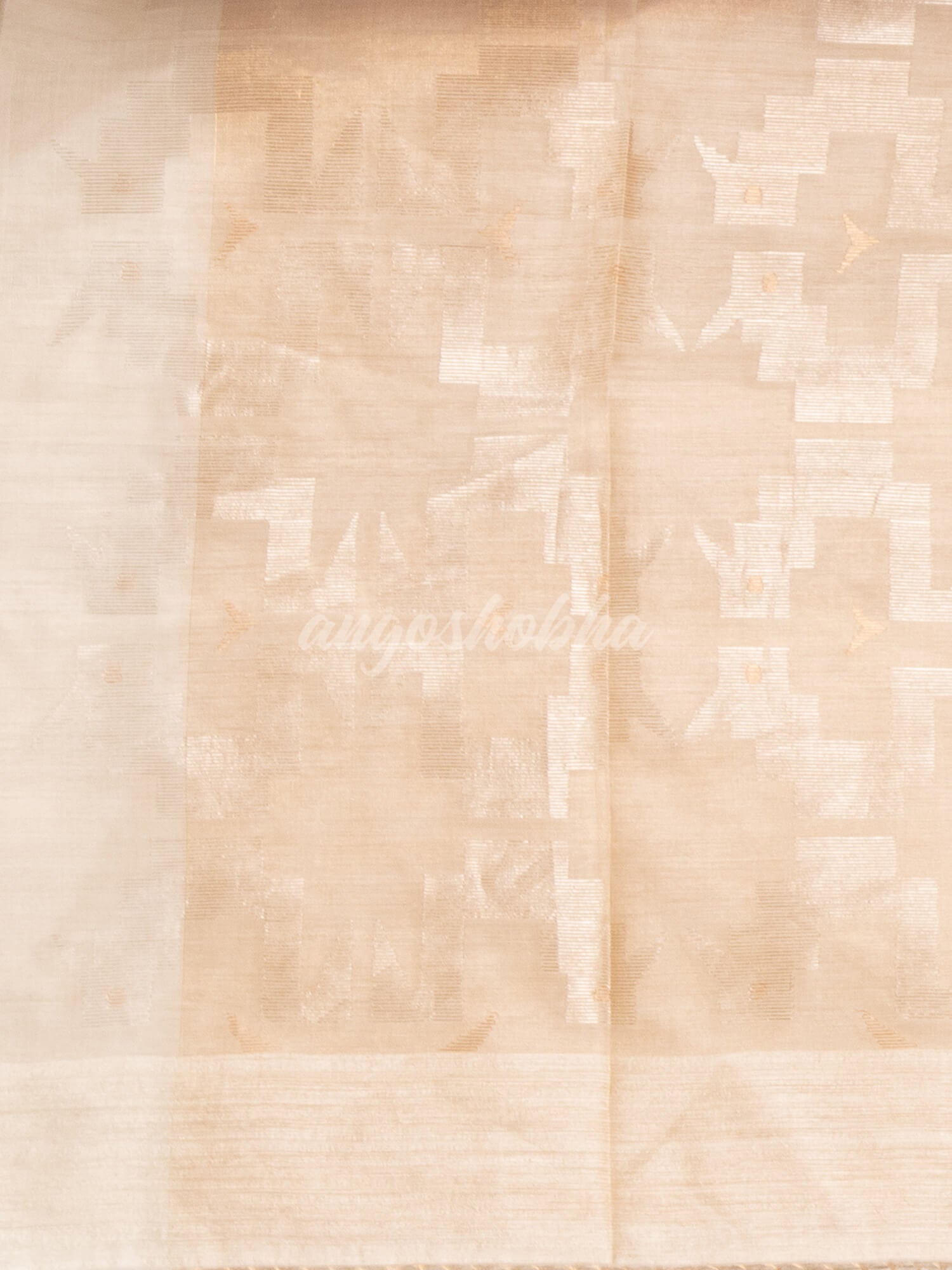 Off White Silk Matka Handwoven Jamdani Saree