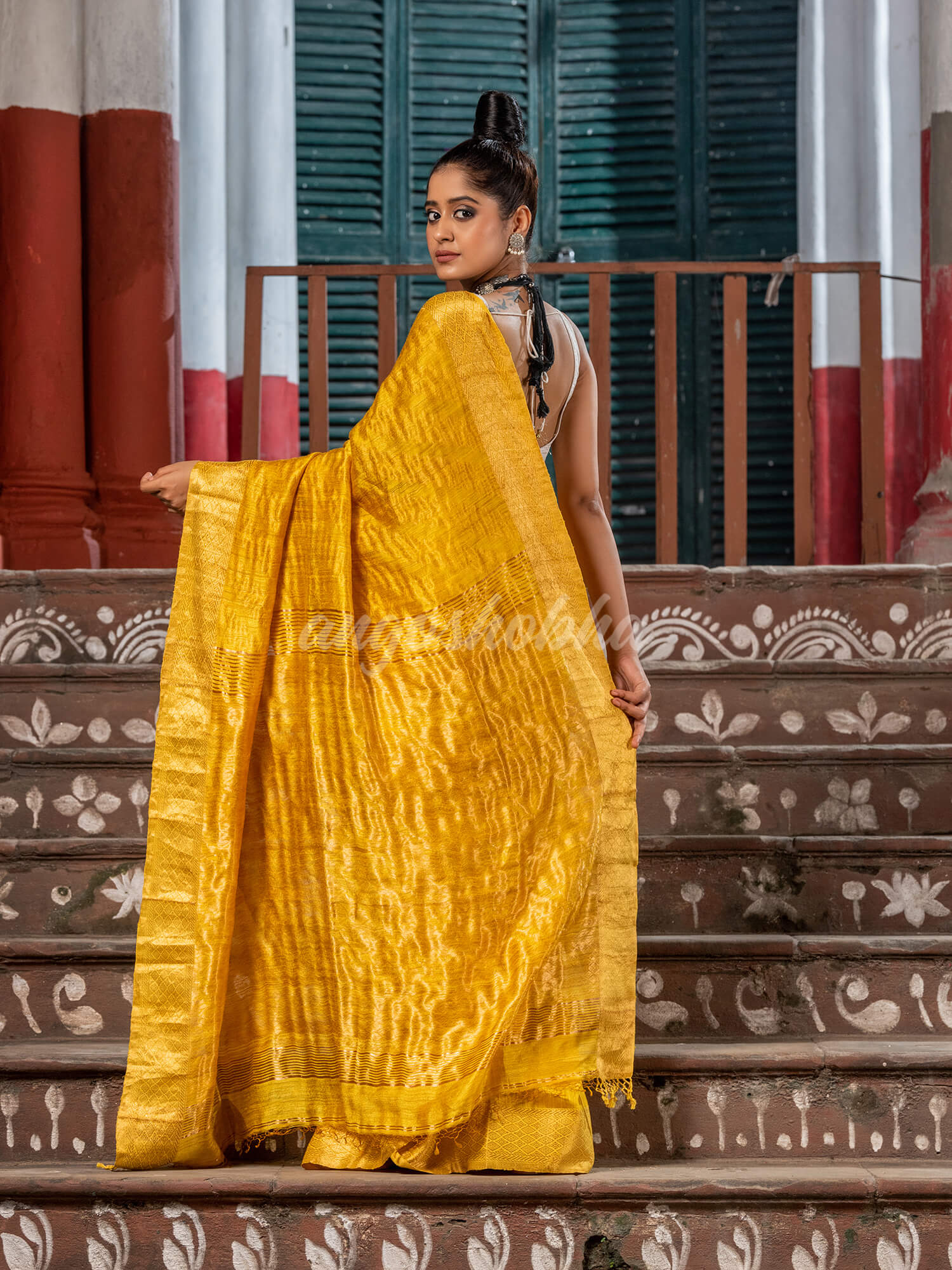 Yellow Silk Matka Handwoven Jamdani Saree
