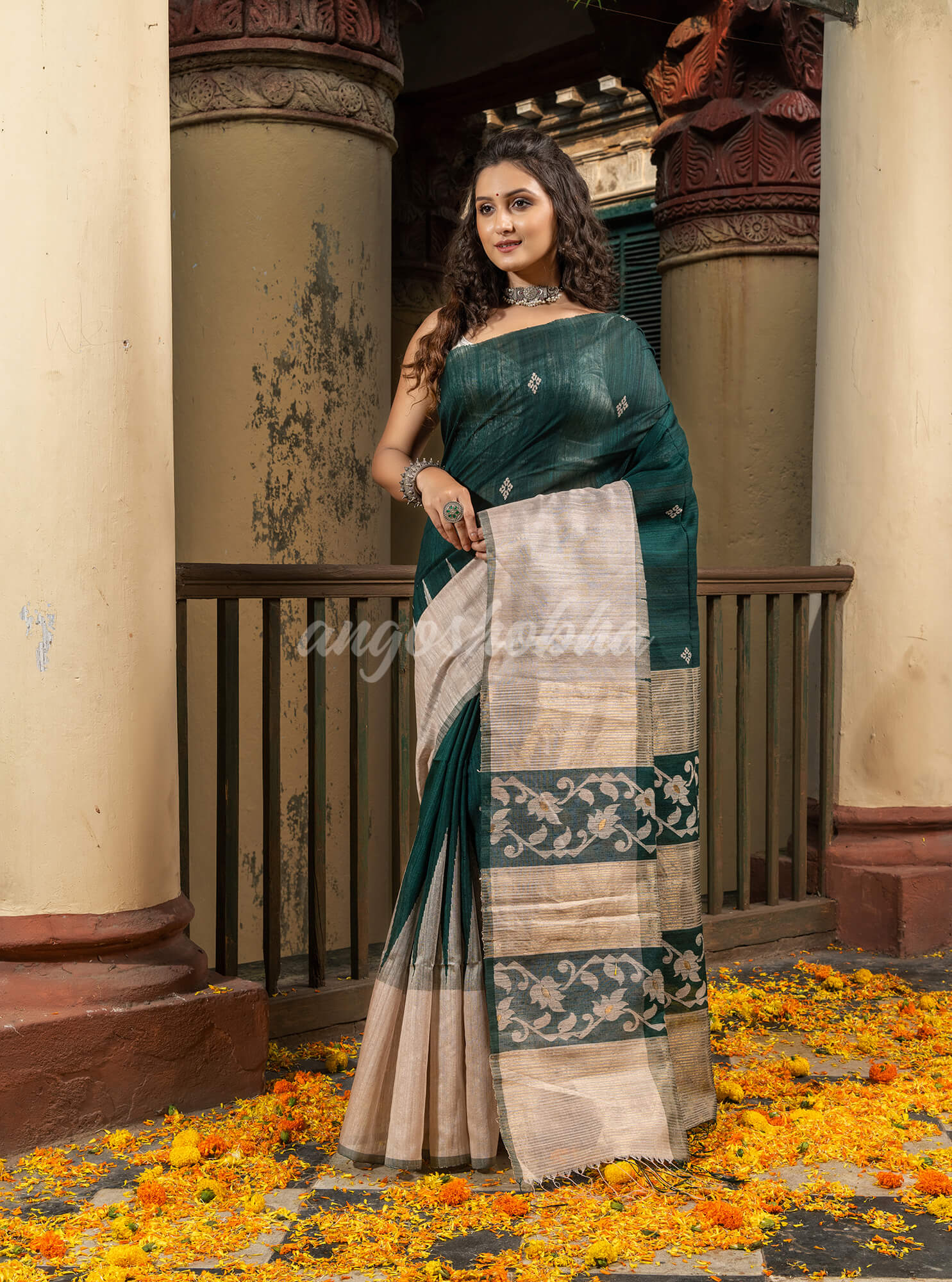 Bottle Green Silk Matka Muga Mahapar Border With Pallu Jacquard Saree