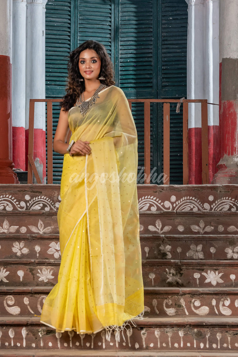 Light Yellow Silk Matka Handwoven Jamdani Saree