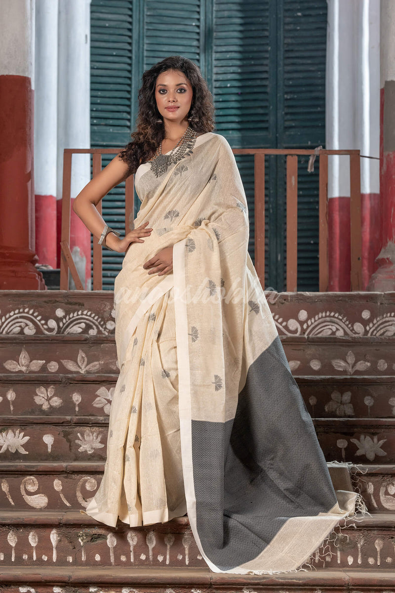 White Silk Noyal All Body Buti With Black Pallu Jamdani Saree