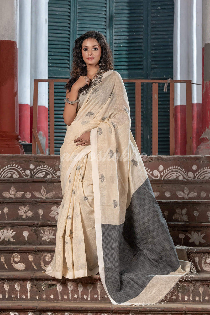 White Silk Noyal All Body Buti With Black Pallu Jamdani Saree