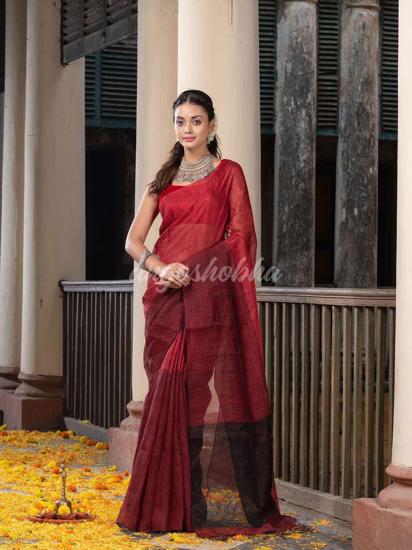 Black & Red Tissue Linen Multi Color Pallu Handwoven Saree